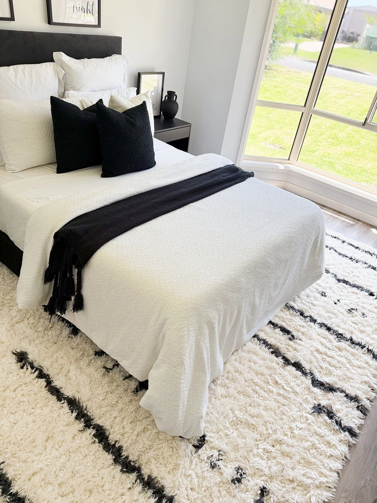 Nidhi Cream & Black Tribal Shag Rug *NO RETURNS UNLESS FAULTY
