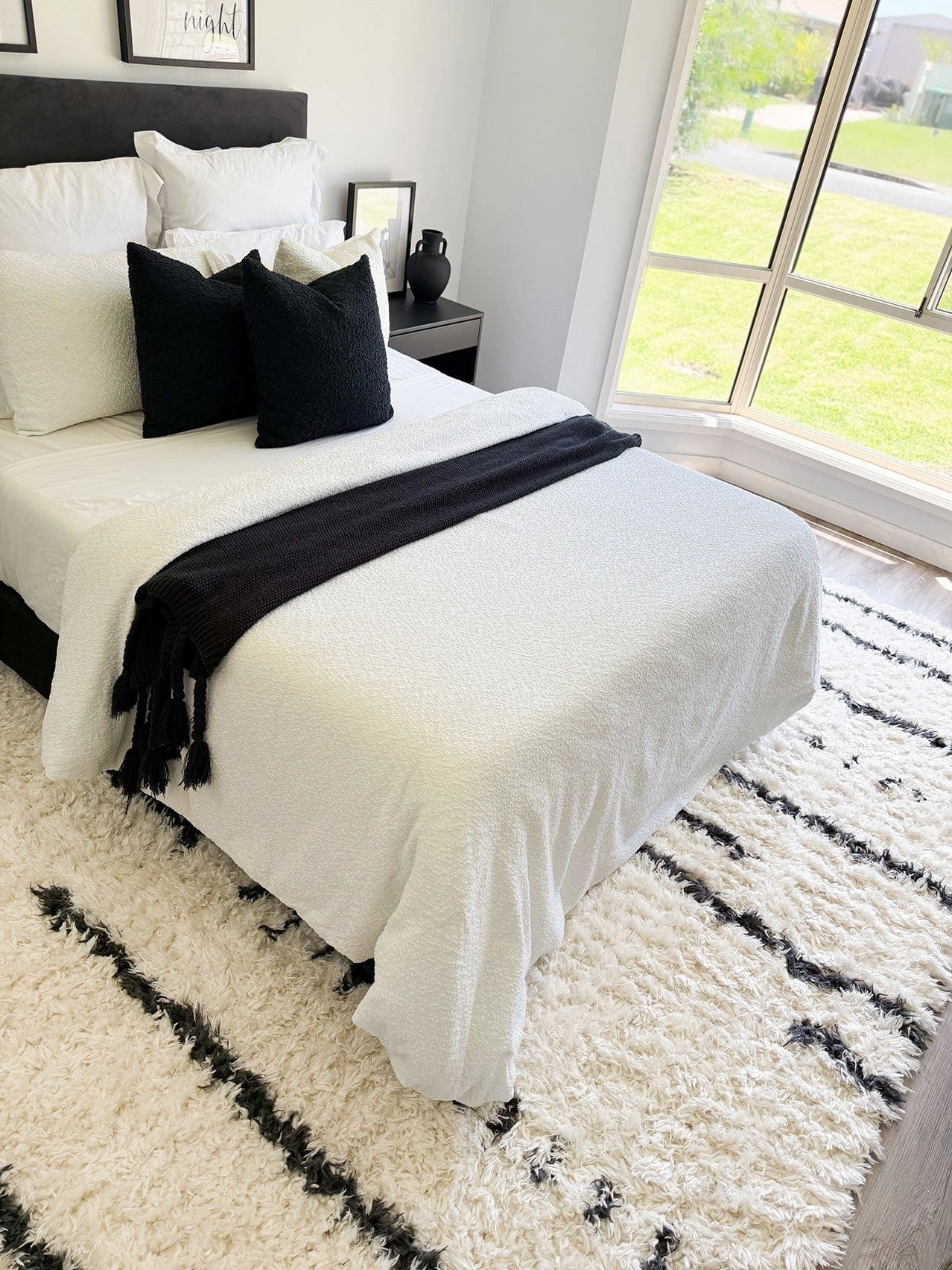 Nidhi Cream & Black Tribal Shag Rug *NO RETURNS UNLESS FAULTY