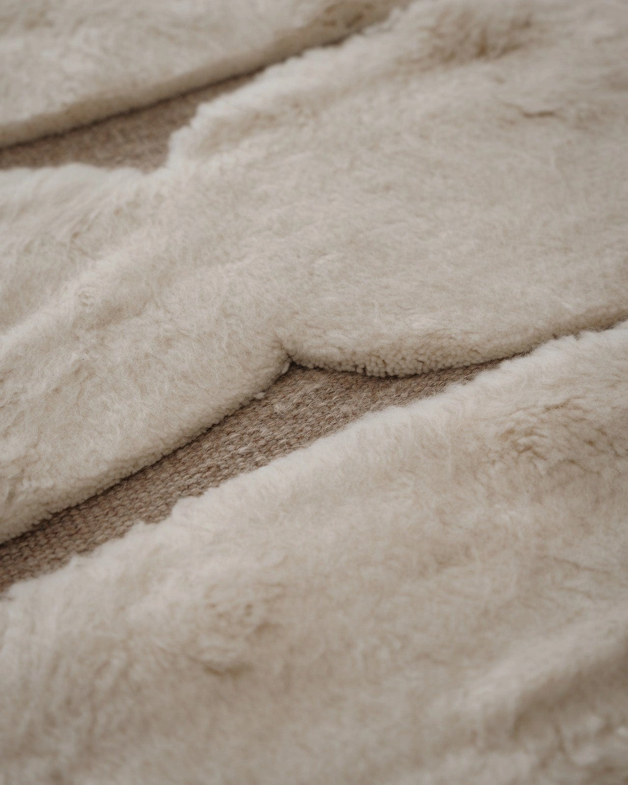 Olympia Ivory Textured Wool Round Rug