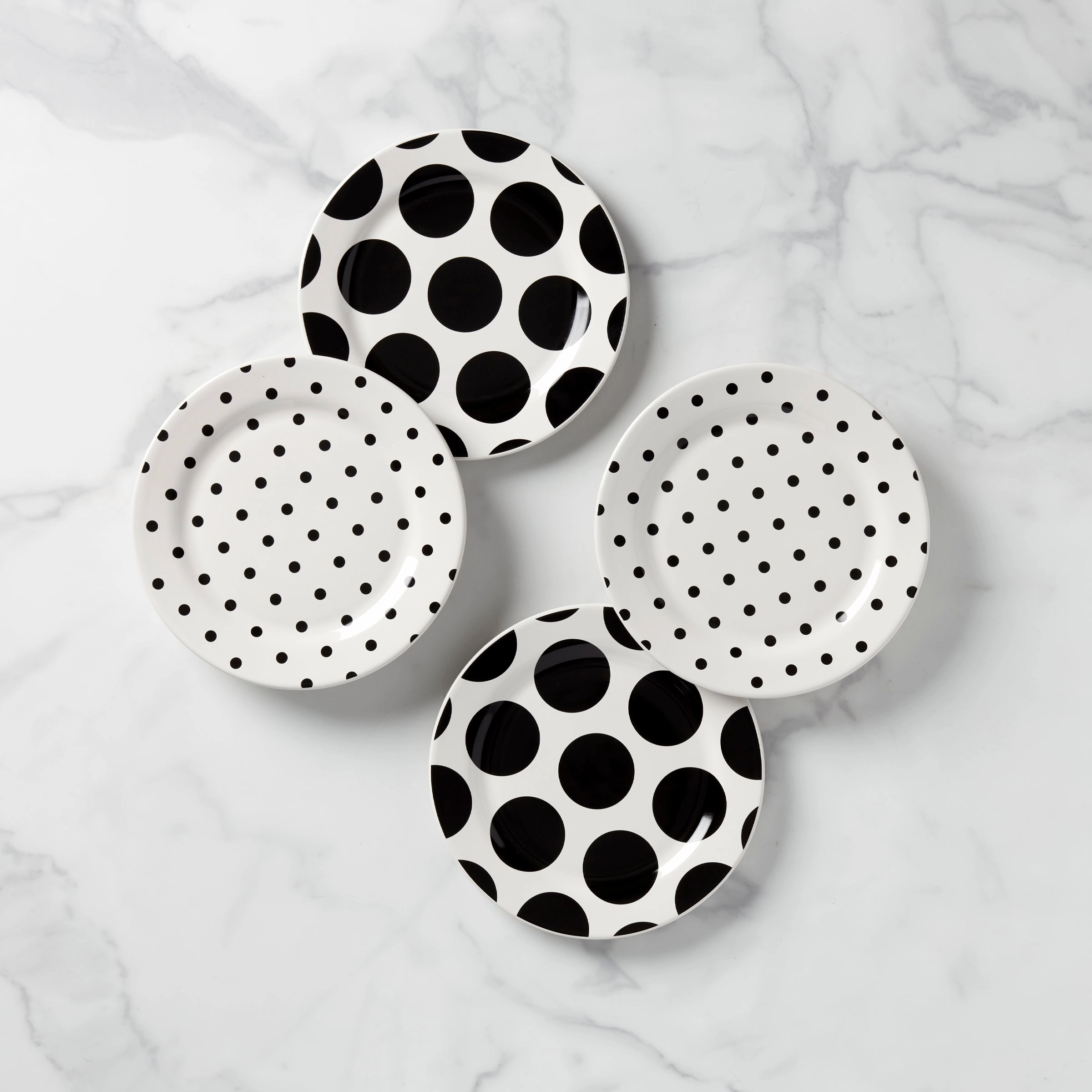 On The Dot Assorted Accent Plates - Set of 4halloween party decor ,outdoor halloween decor 