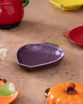 Onion Serving Plattermodern kitchen decor ,kitchen dinner set ,dinnerware 