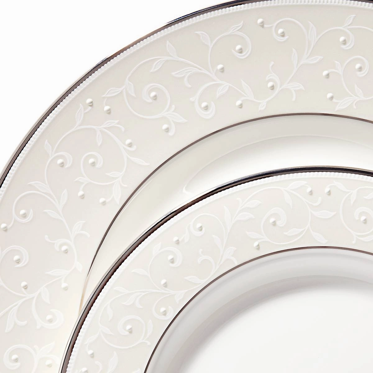 Opal Innocence 5-Piece Place Setting