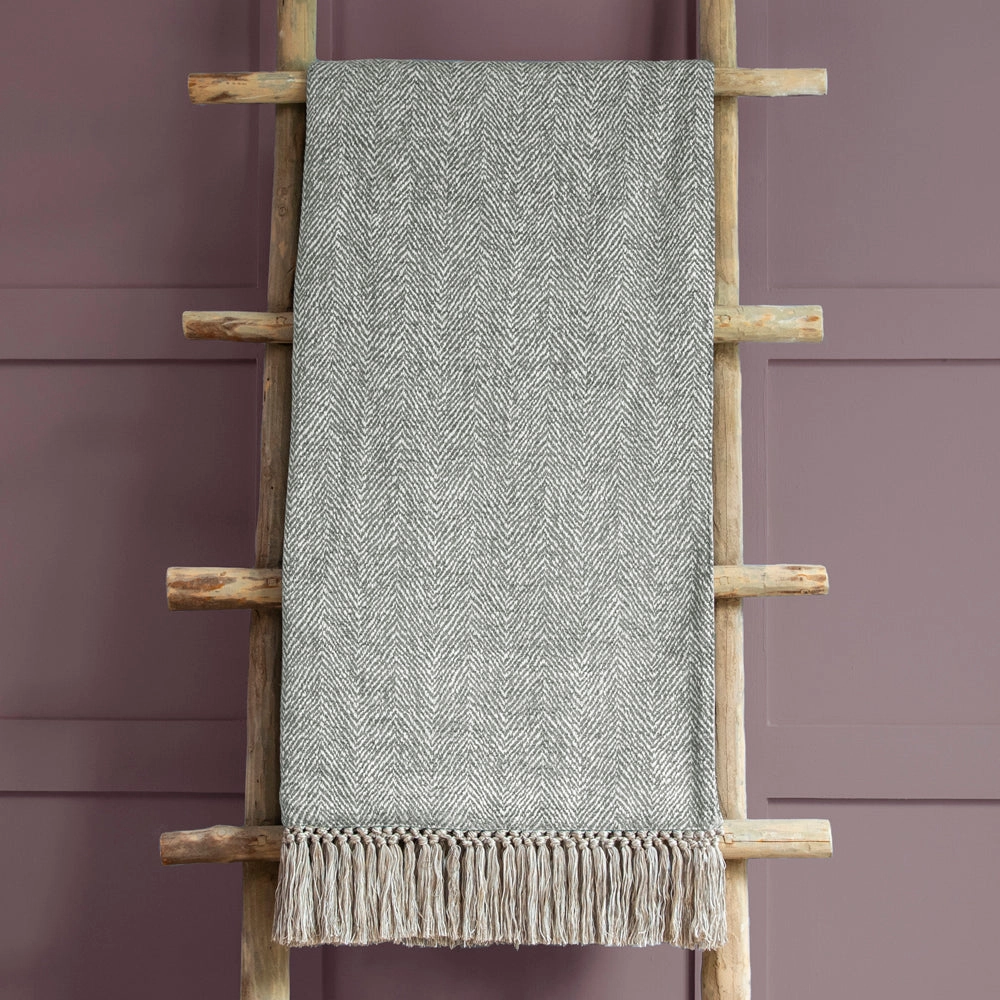 Oryx Woven Throw Smoke