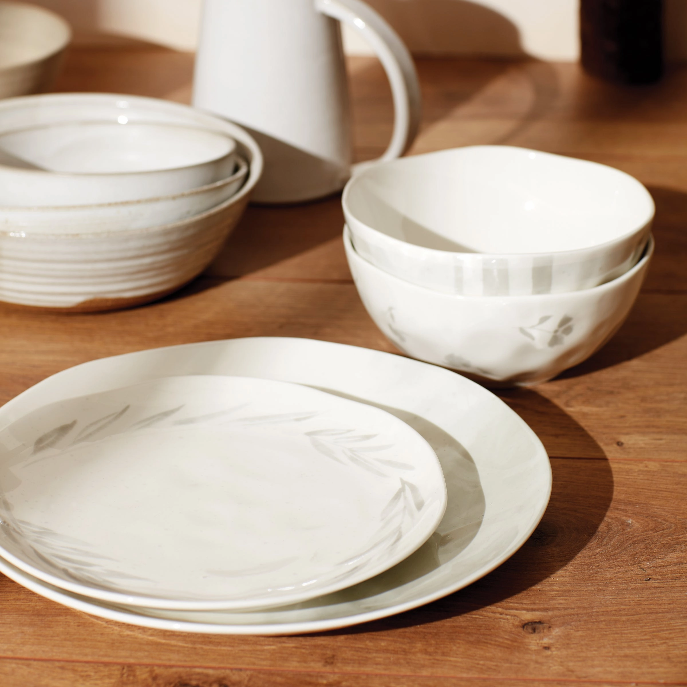 Oyster Bay Assorted Accent Plates - Set of 4