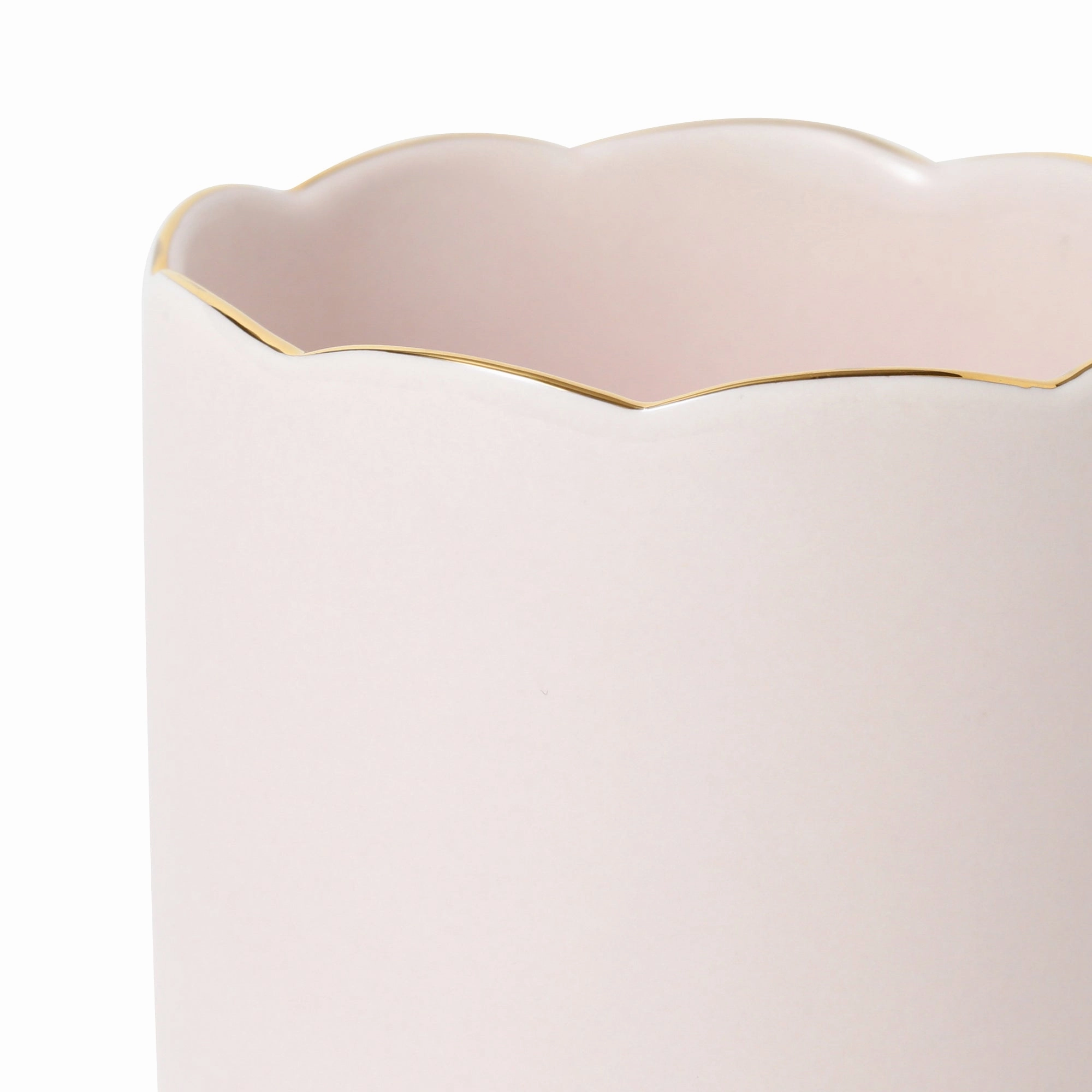 Pastel Scallop Mug & Plate  Pink