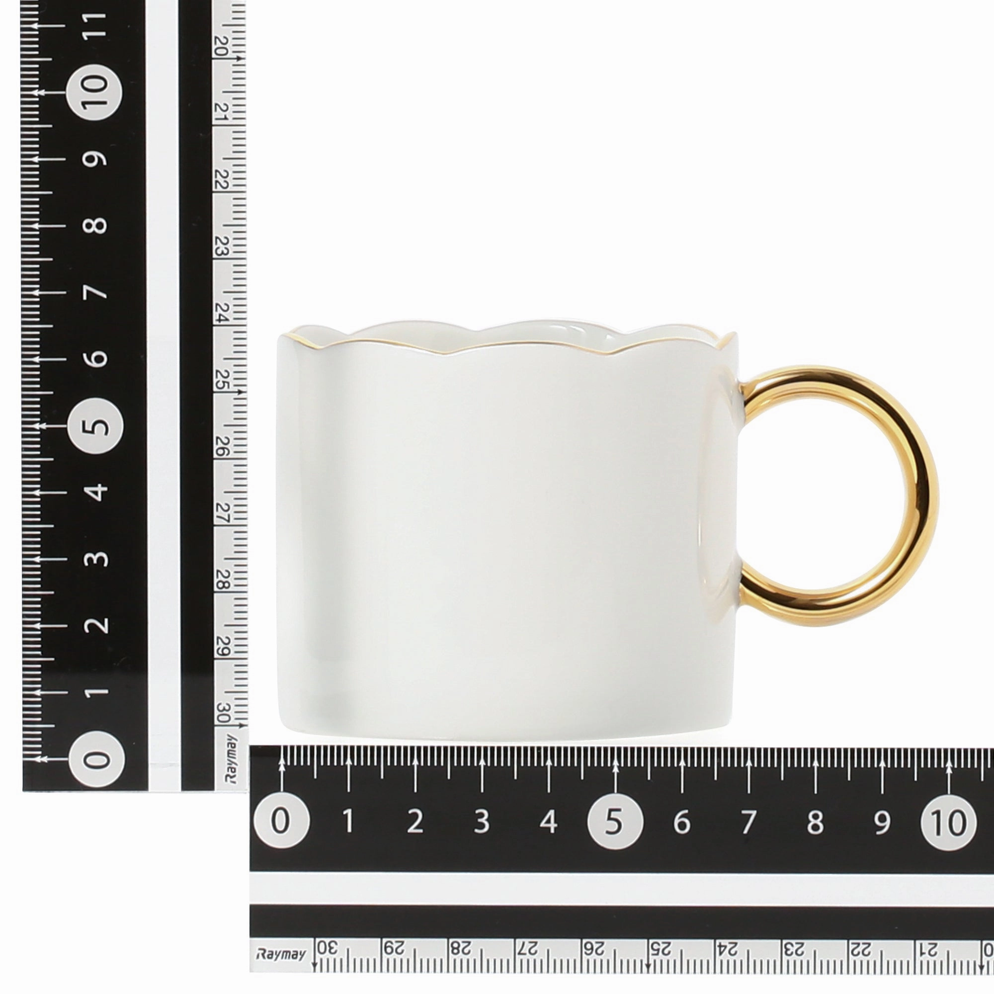 Pastel Scallop Mug & Plate  White