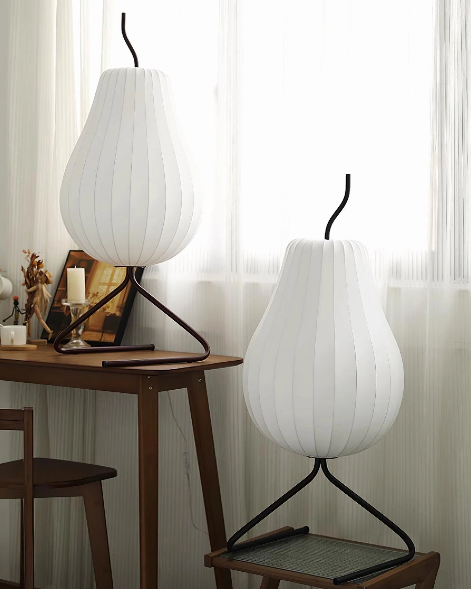 Pear Floor Lamp