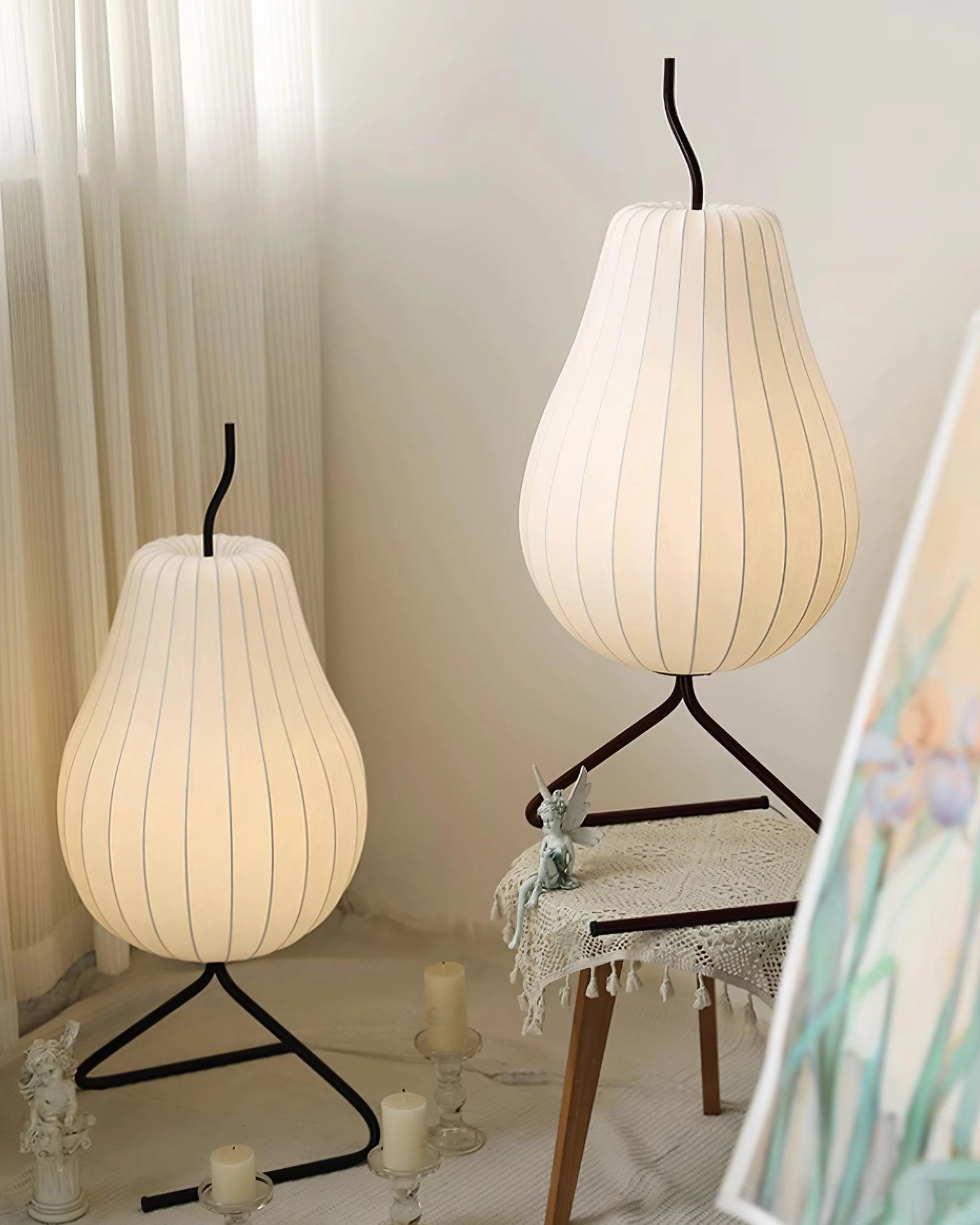 Pear Floor Lamp
