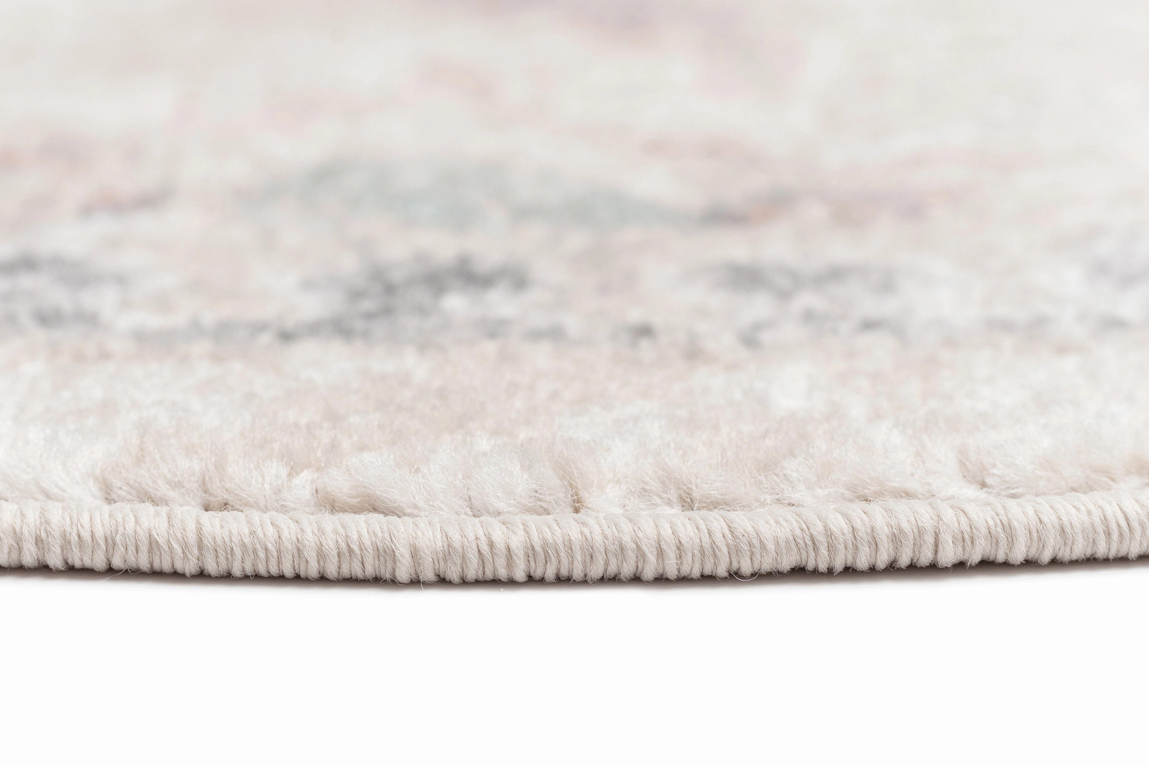 Pebblebrook Cream and Pink Traditional Round Rug