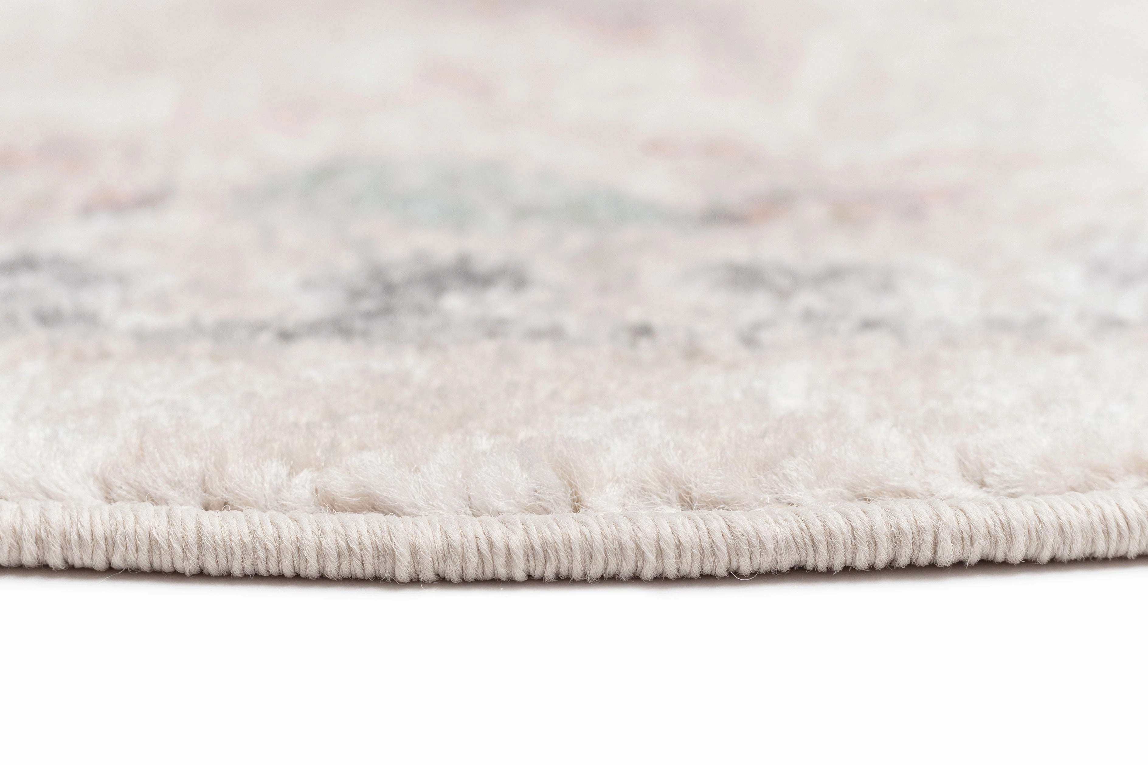 Pebblebrook Cream and Pink Traditional Round Rug