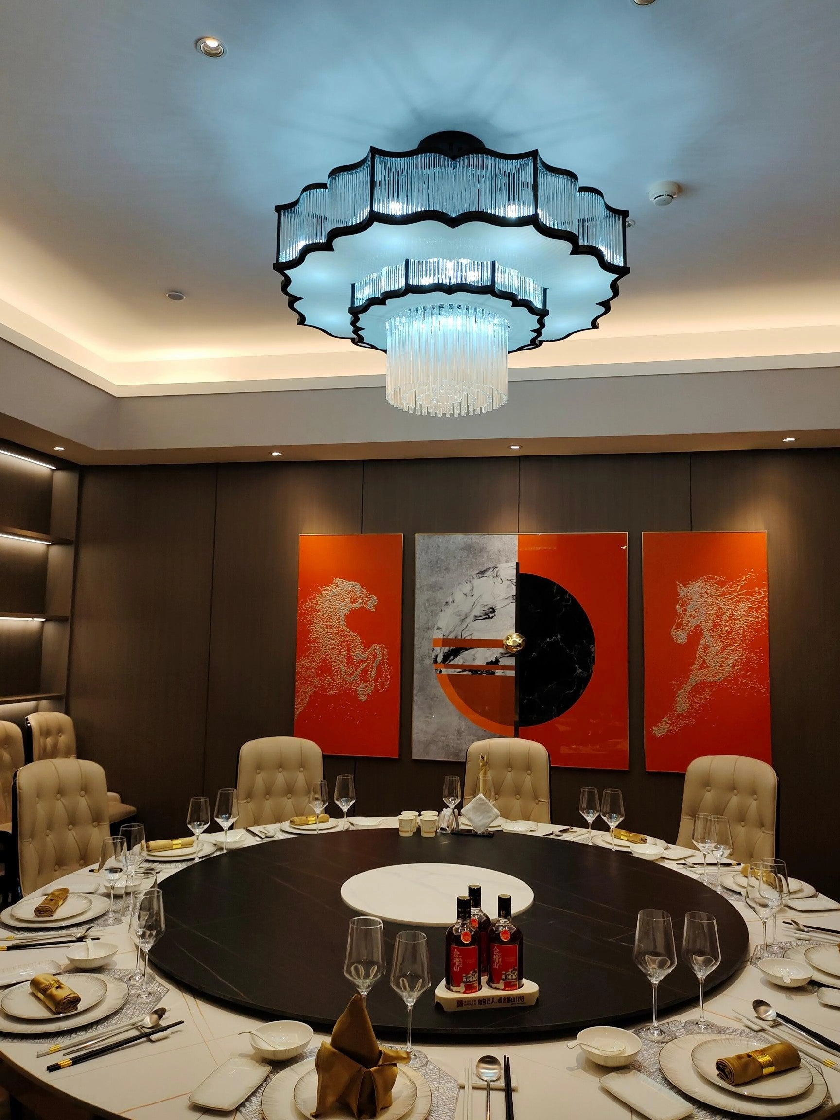 Pharo Ii Chandelier