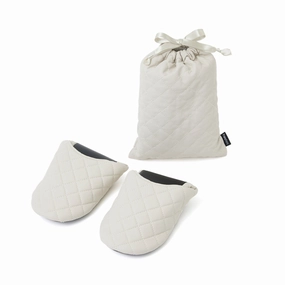 Pocketable Roomshoes Quilted Whitebedding sets ,throw blankets 