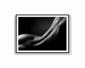 Poster Hub - Body Shadow Art Framednordic style wall decor
