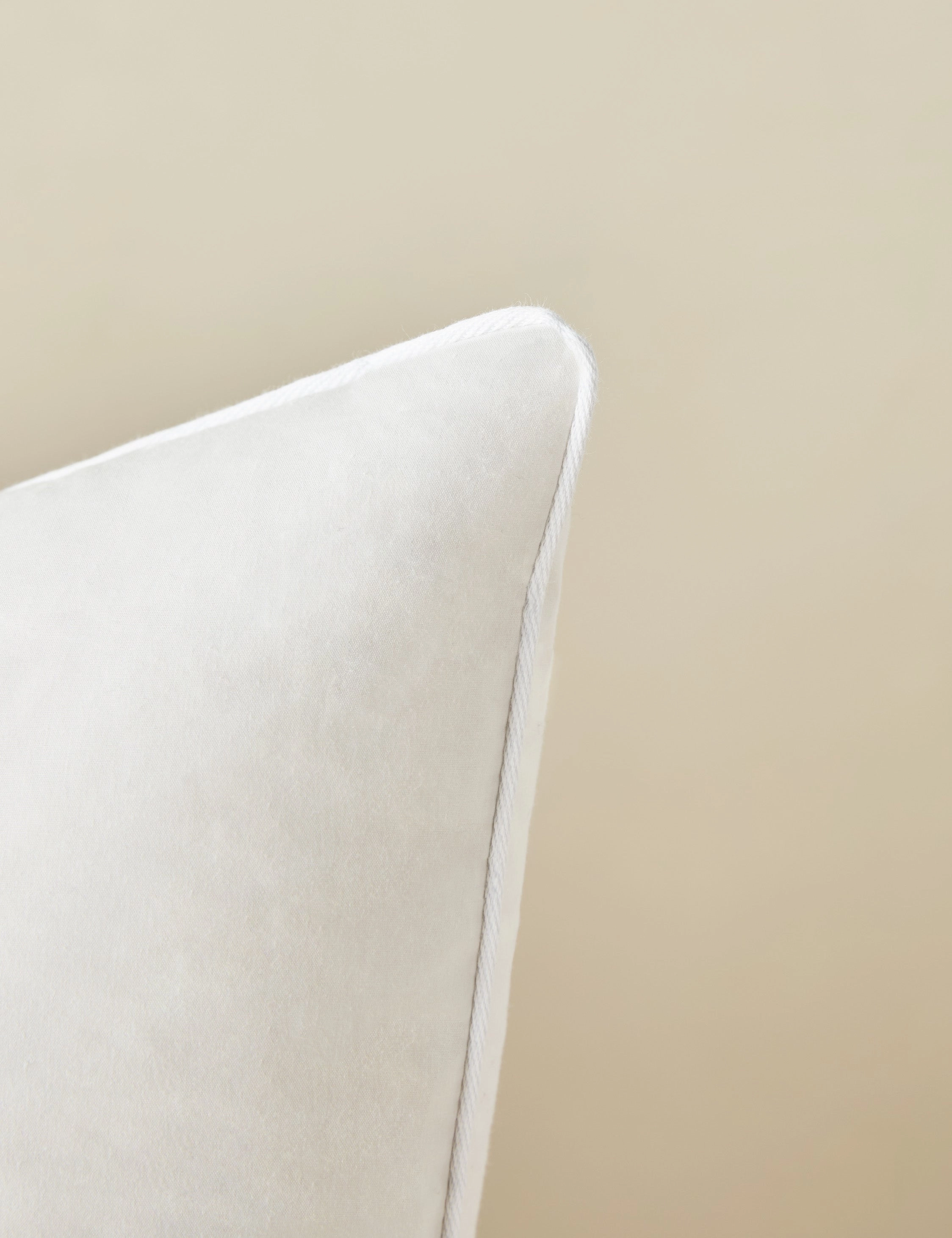 PrimaLoft? Down Alternative Pillow Insert