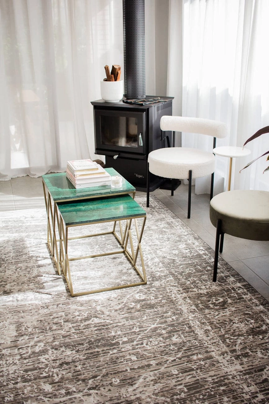 Raina Charcoal Grey And Ivory Traditional Distressed Rug