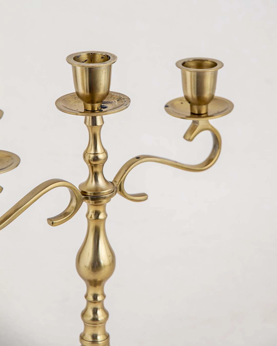 Retro Style Candle Stand With 3 Arms