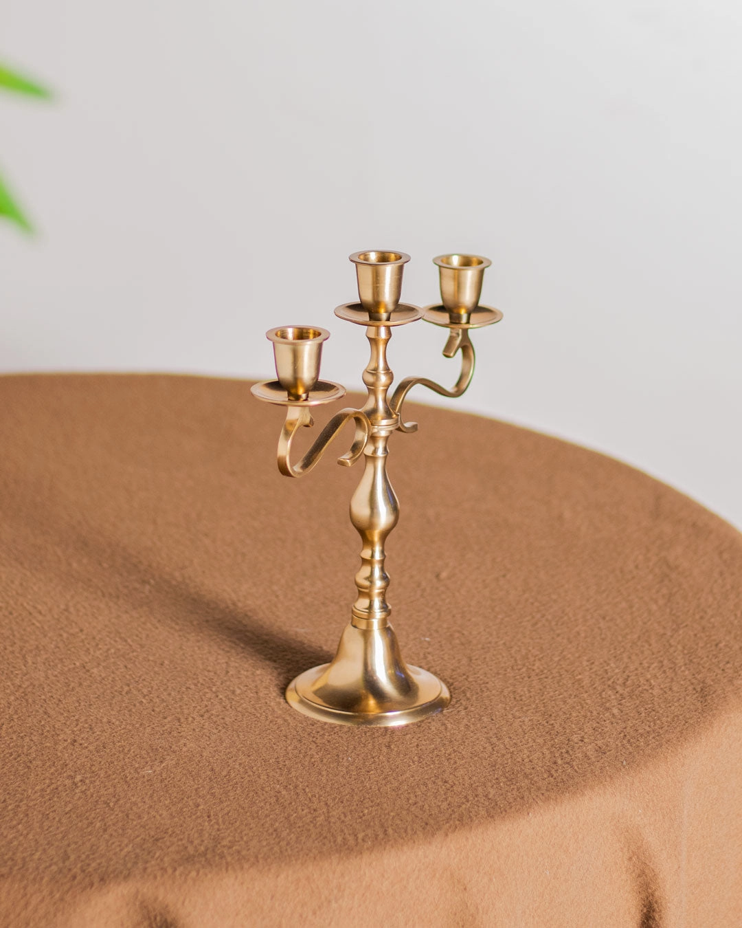 Retro Style Candle Stand With 3 Arms