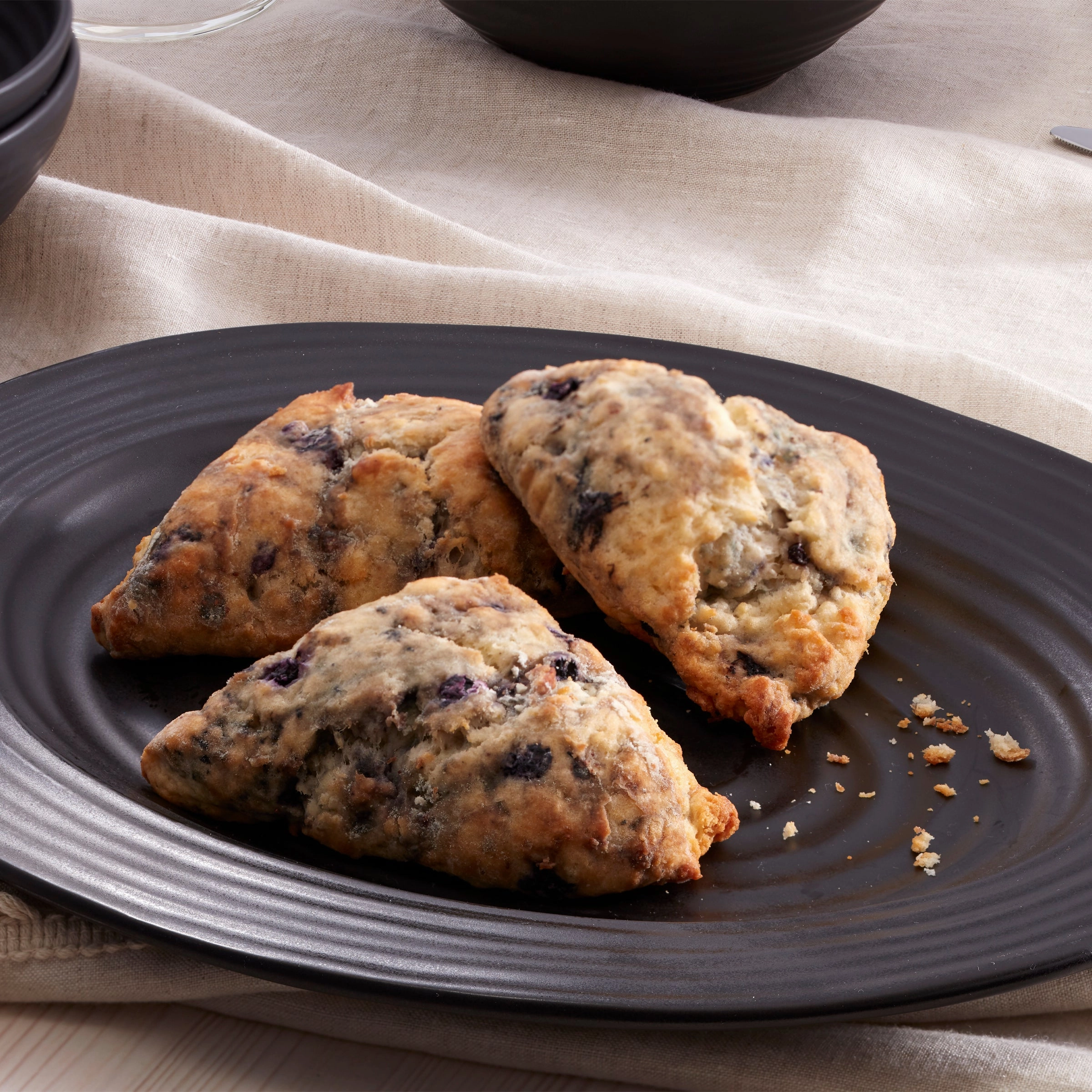 Ridge Black 12-Piece Dinnerware Set