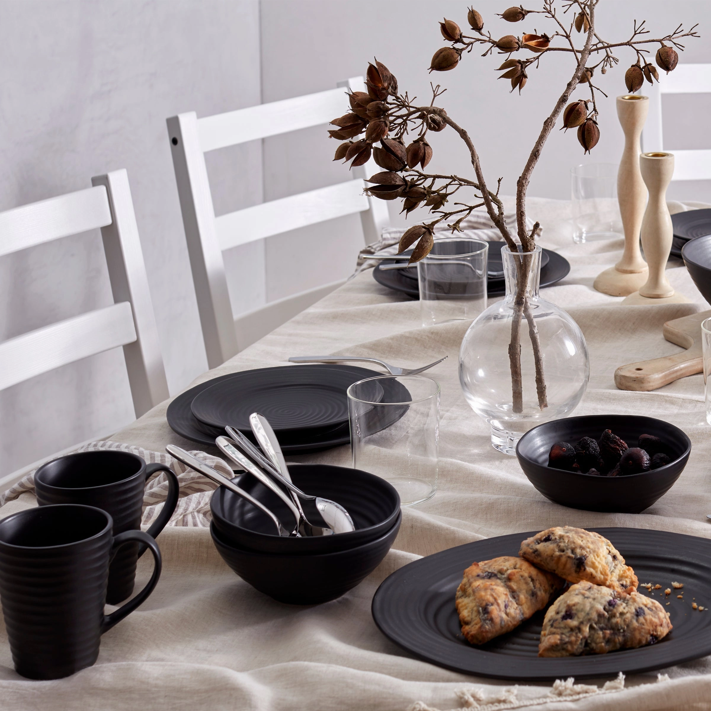 Ridge Black 12-Piece Dinnerware Set