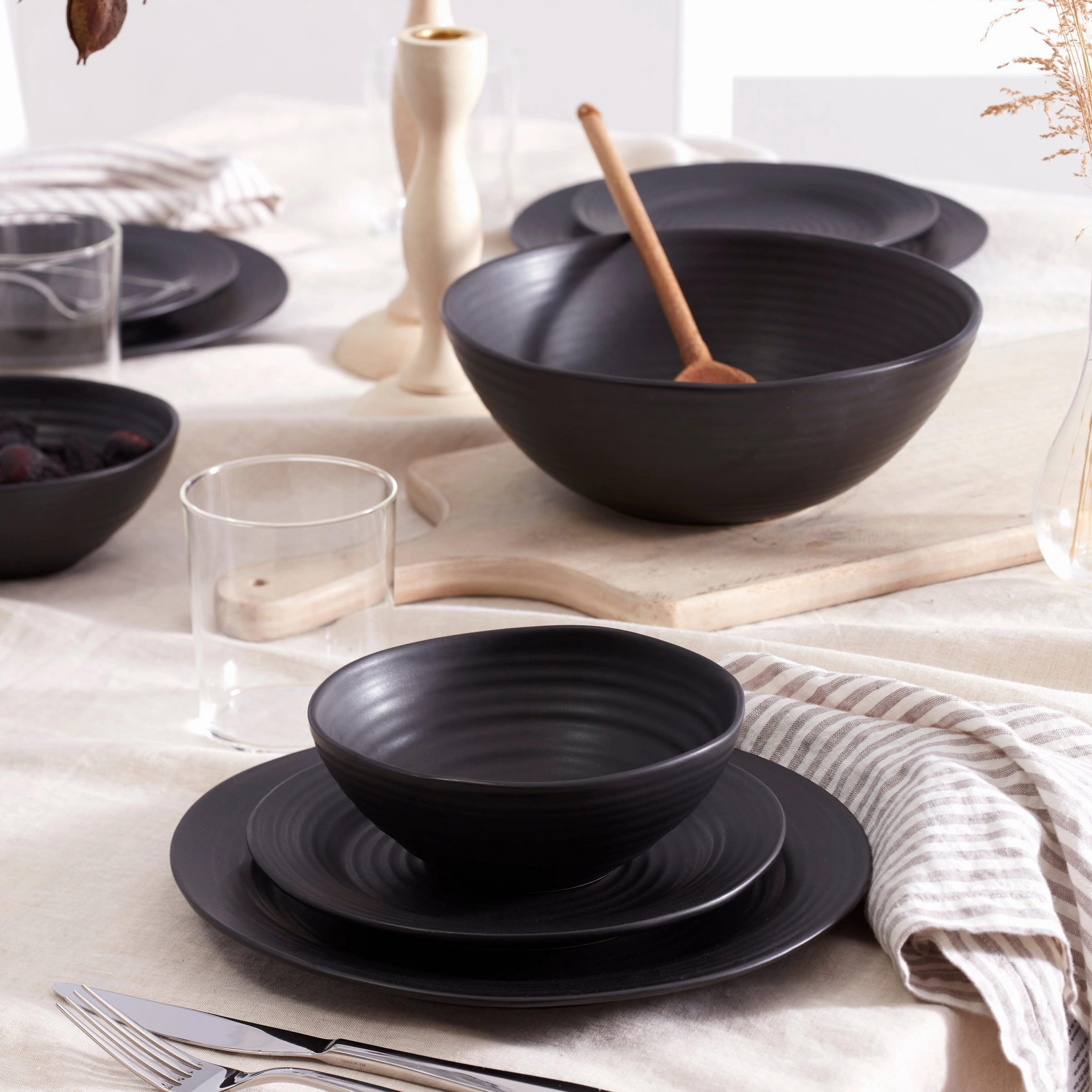 Ridge Black 12-Piece Dinnerware Set