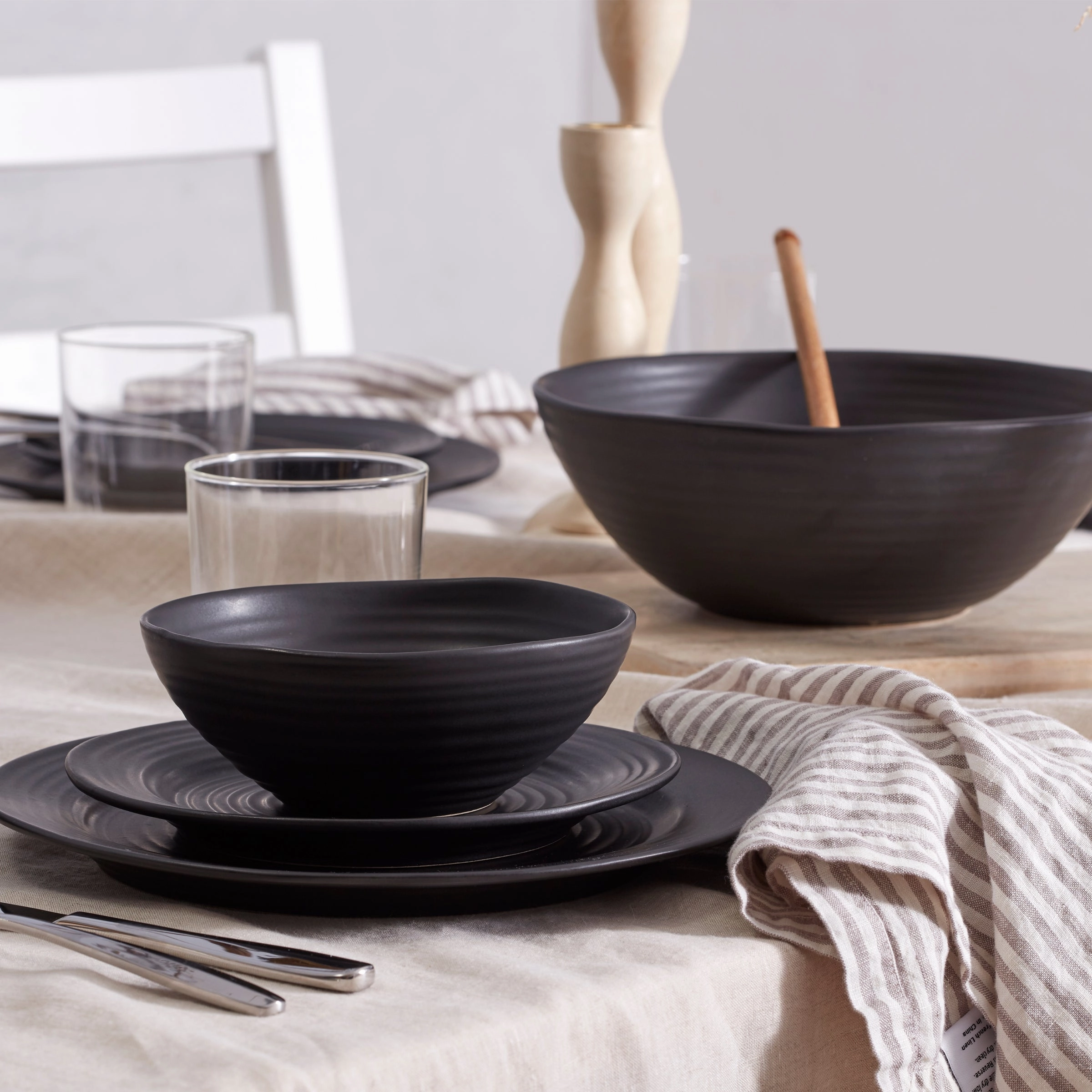 Ridge Black 12-Piece Dinnerware Set