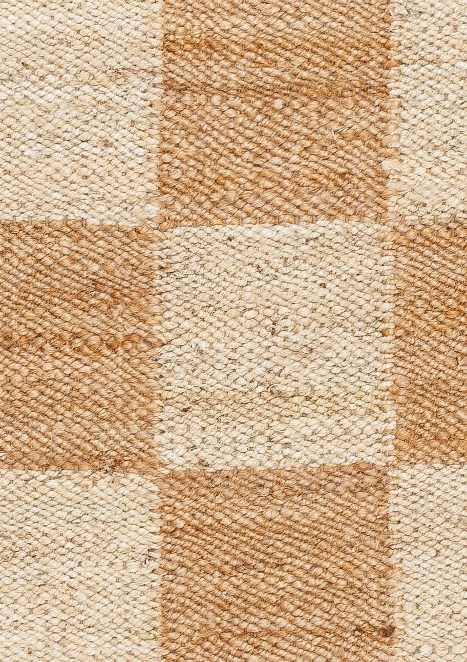 Riley Natural and Bleached Checkered Jute Rug *NO RETURNS UNLESS FAULTY