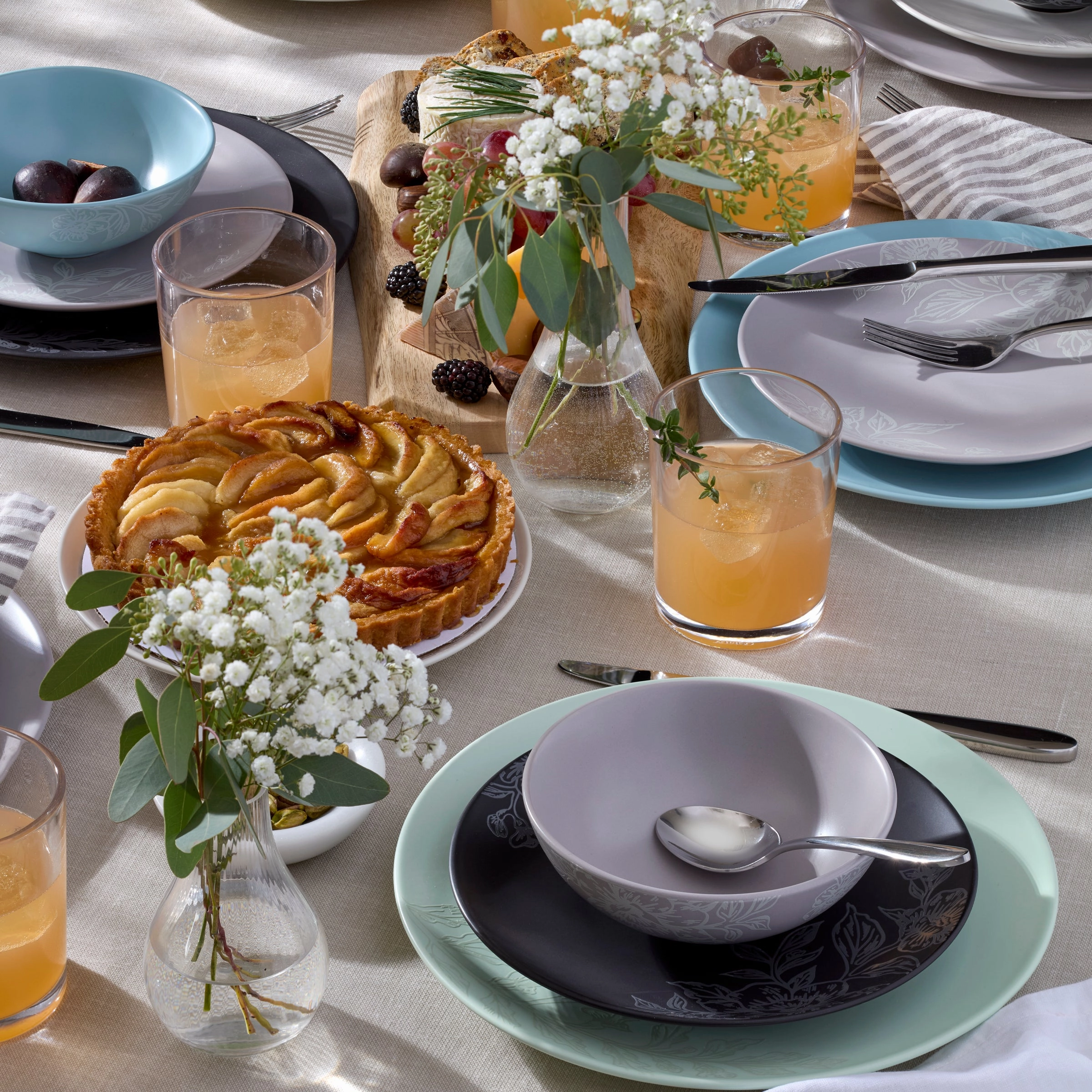 Roseto Charcoal 12-Piece Dinnerware Set