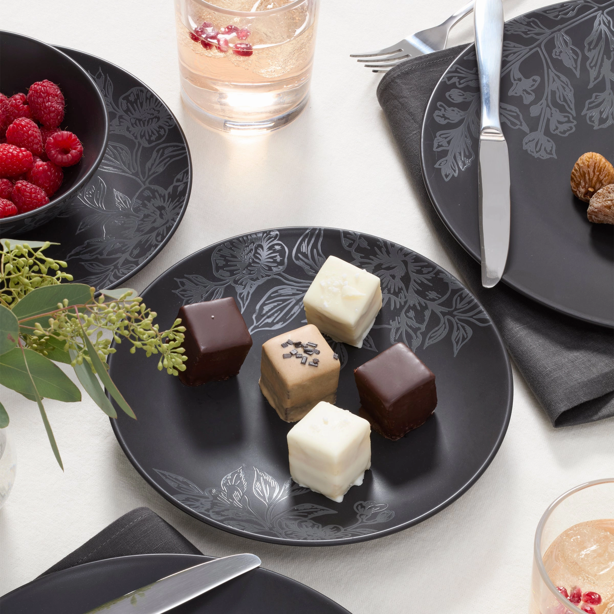 Roseto Charcoal 12-Piece Dinnerware Set