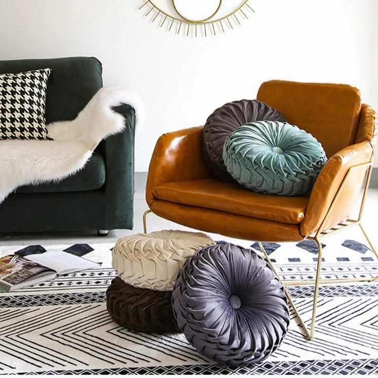 Round Pleated Vintage Style Cushionhome decoration ,modern home decor 