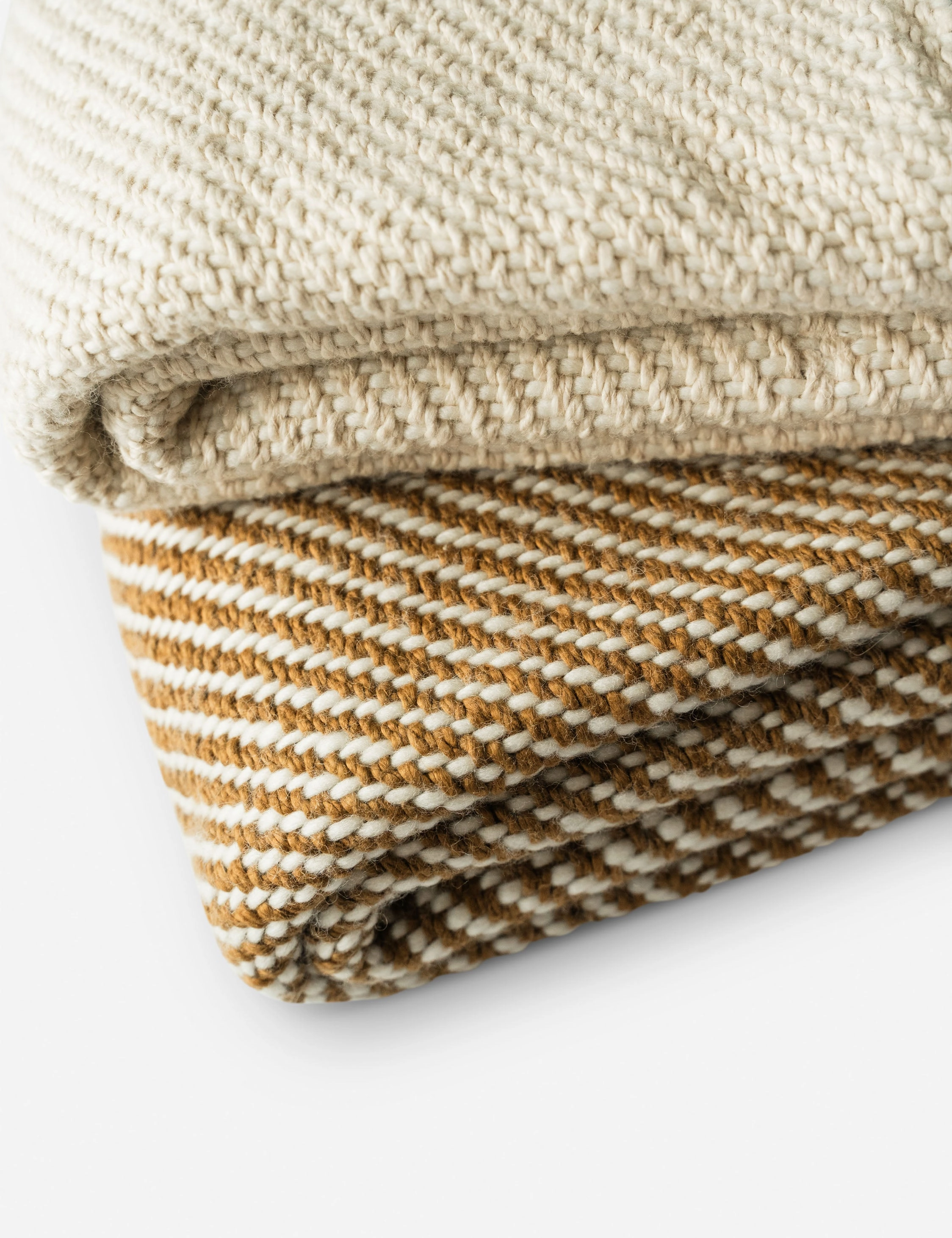 Sandvik Throw