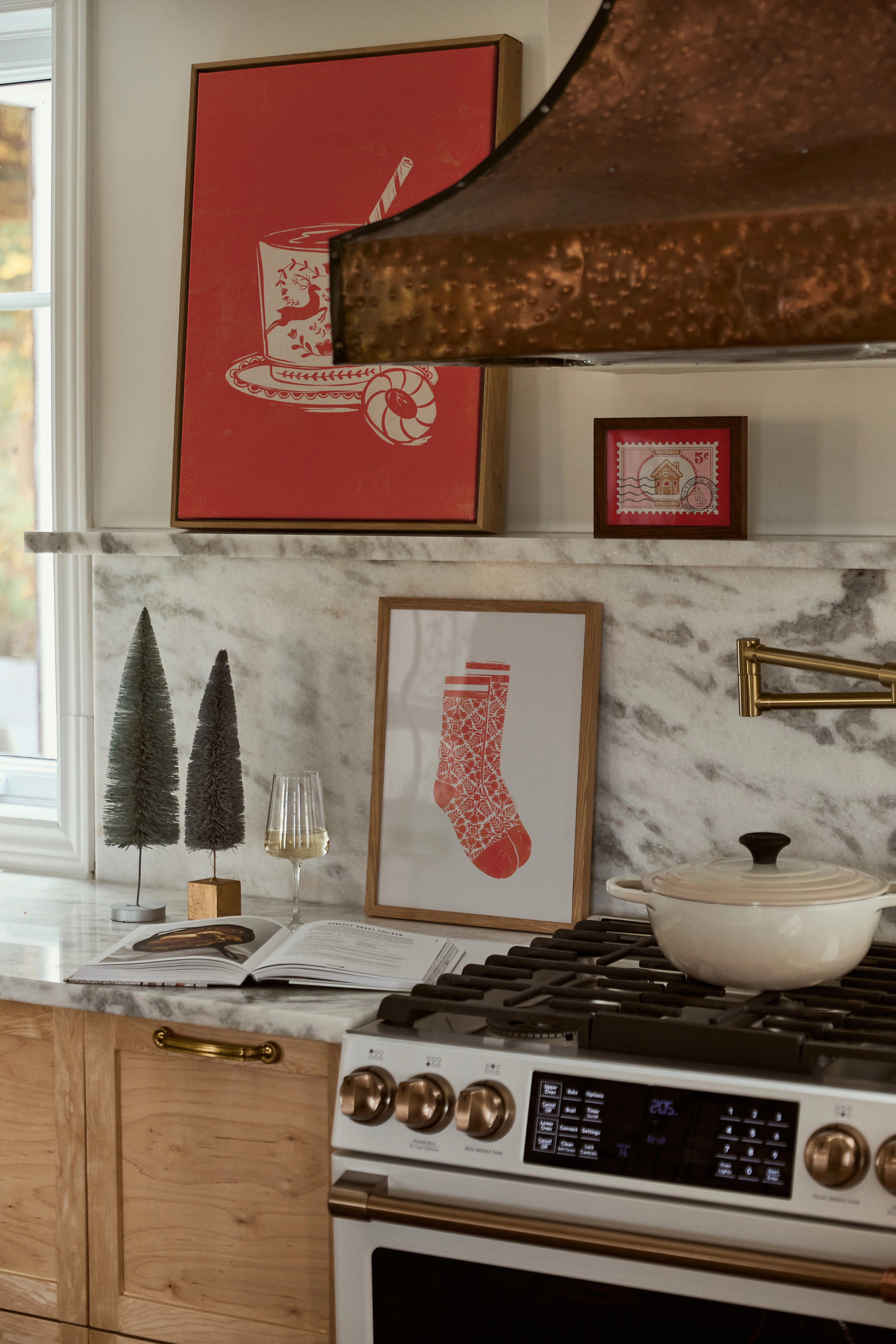 Santas Sweet Treat, Canvas