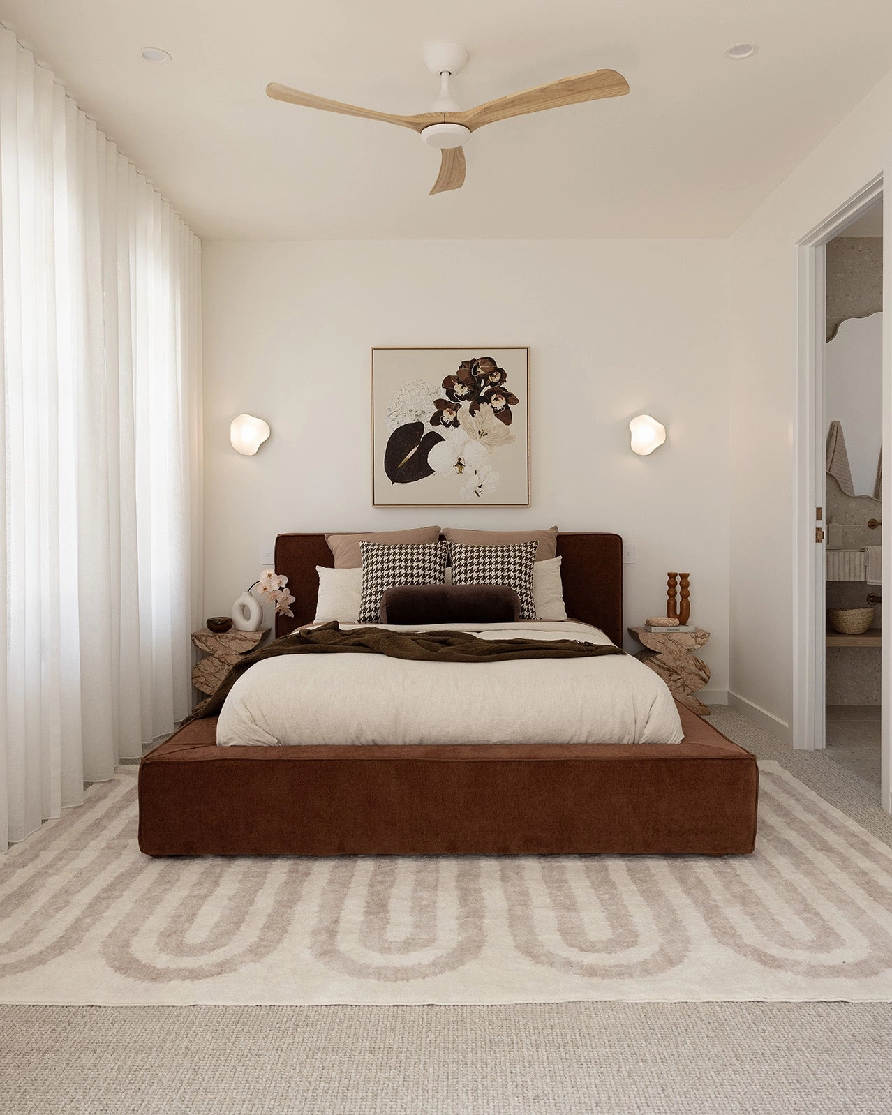 Sargola Ivory Curve Pattern Washable Rug