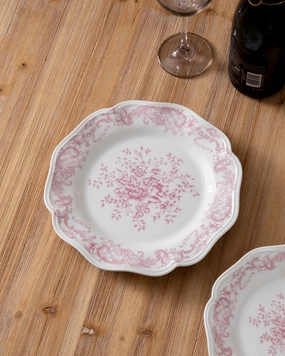 Scallop Edge Dinner Platemodern kitchen decor ,kitchen dinner set ,dinnerware 