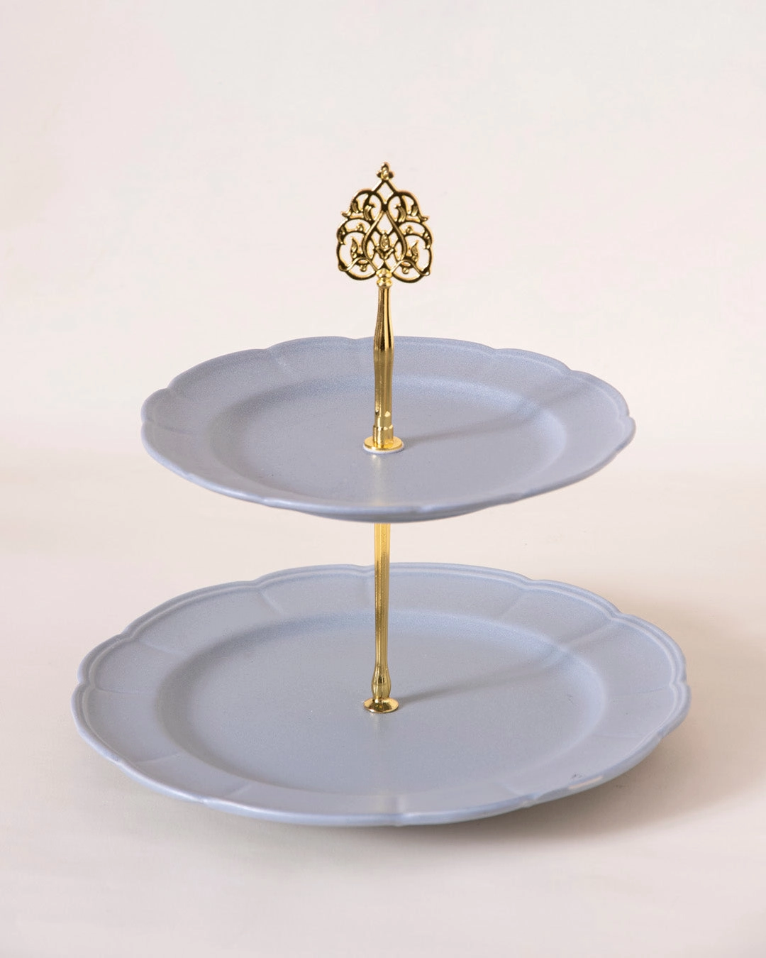 Scalloped Edge 2-Tier Cake stand