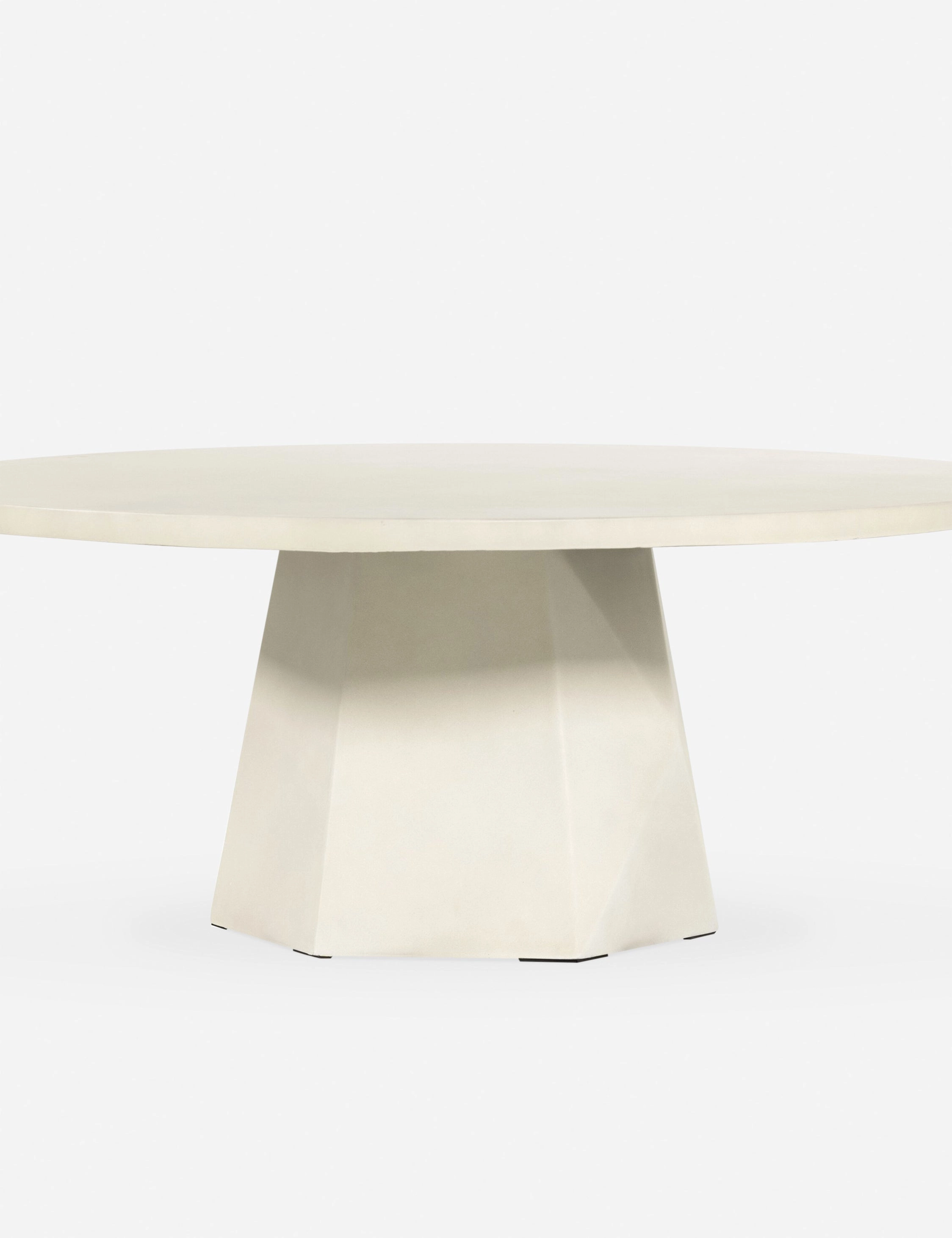 Schuller Indoor / Outdoor Round Coffee Table