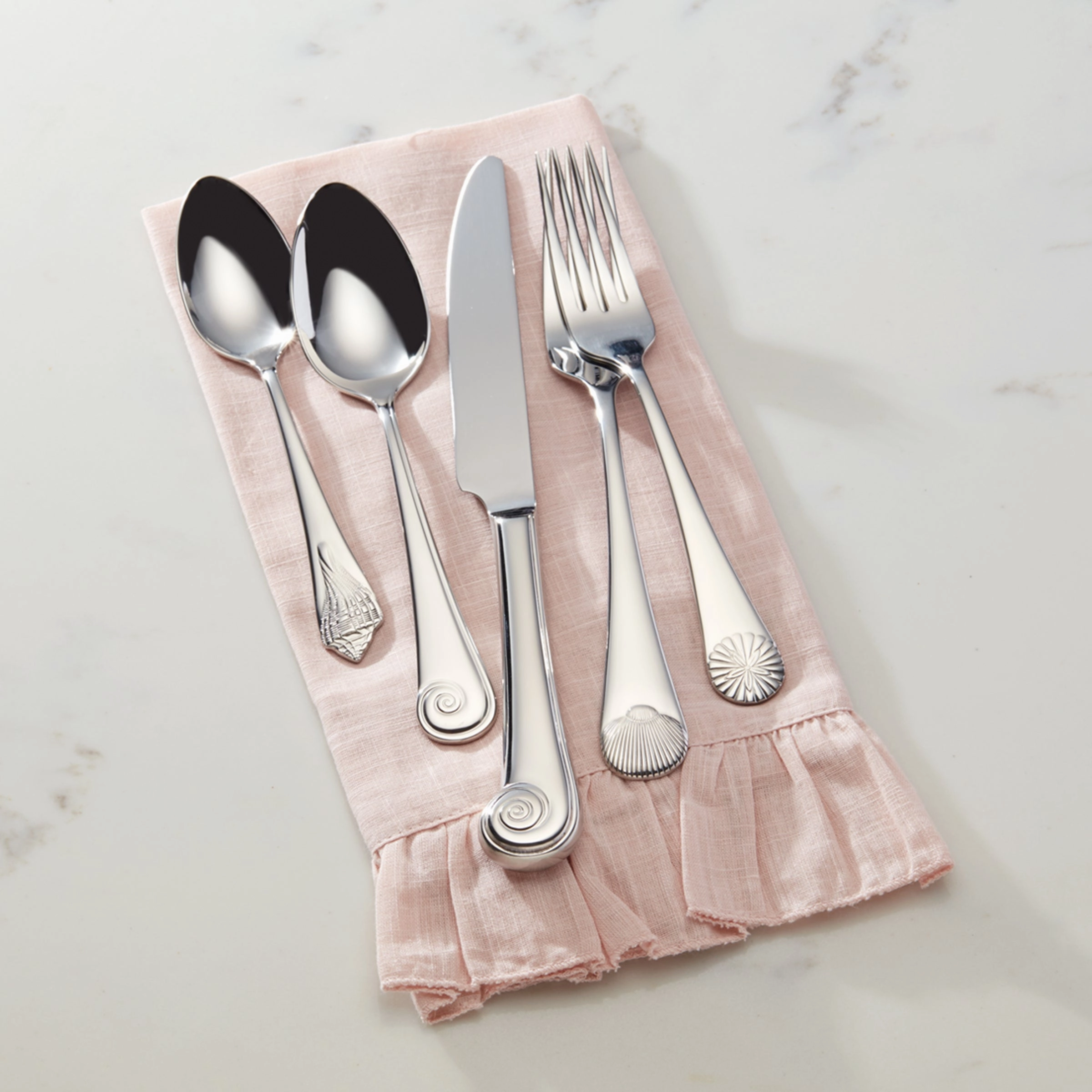 Sea Shell 5 Piece Place Setting