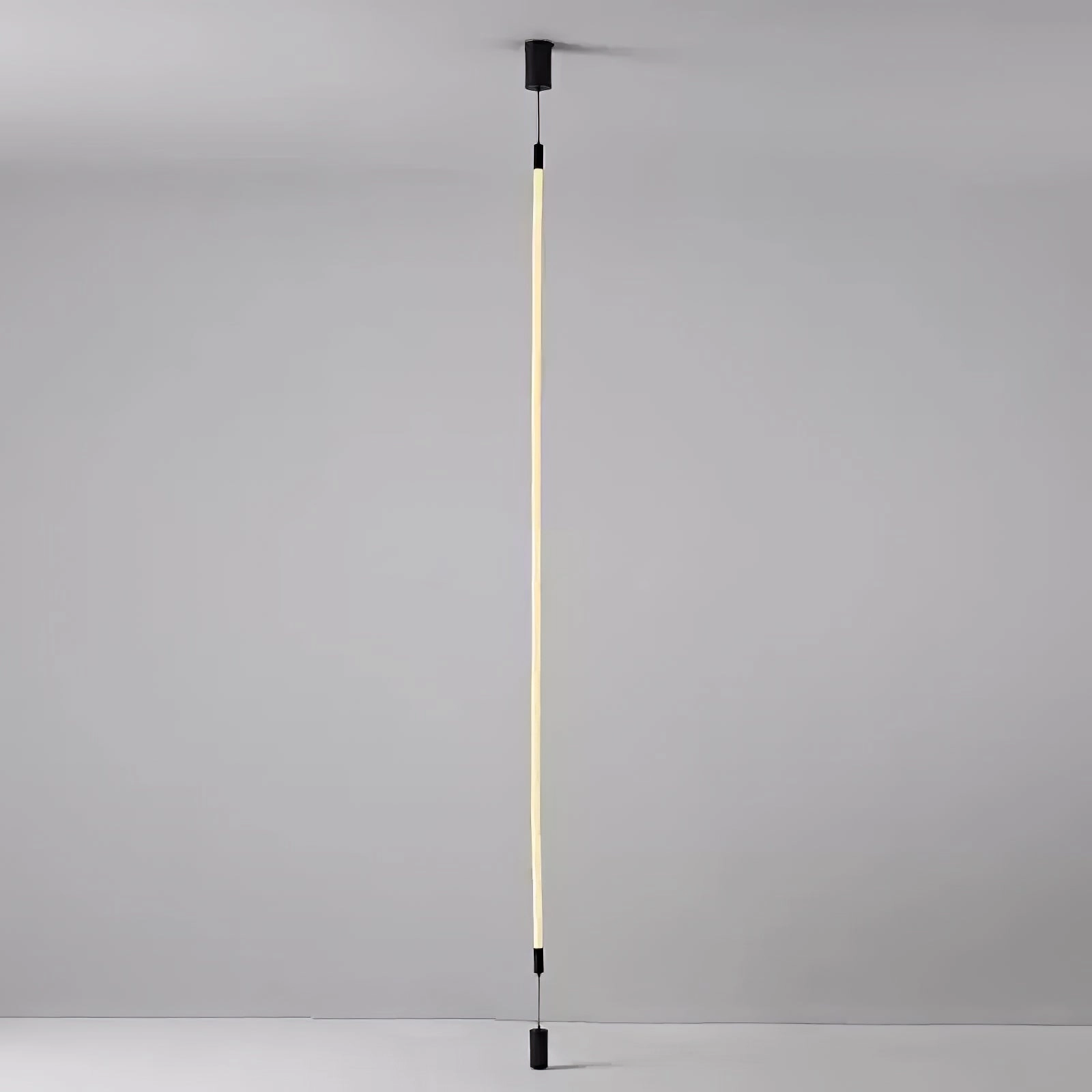Silas Vertical Pendant Light