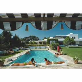Slim Aarons Poolside in Sotogrande Photographnordic style wall decor