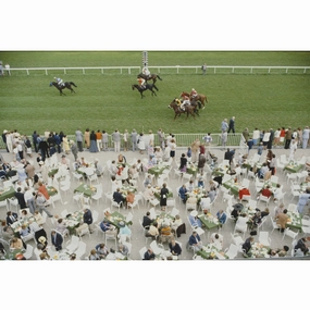 Slim Aarons "Racing at Baden Baden" Photographnordic style wall decor