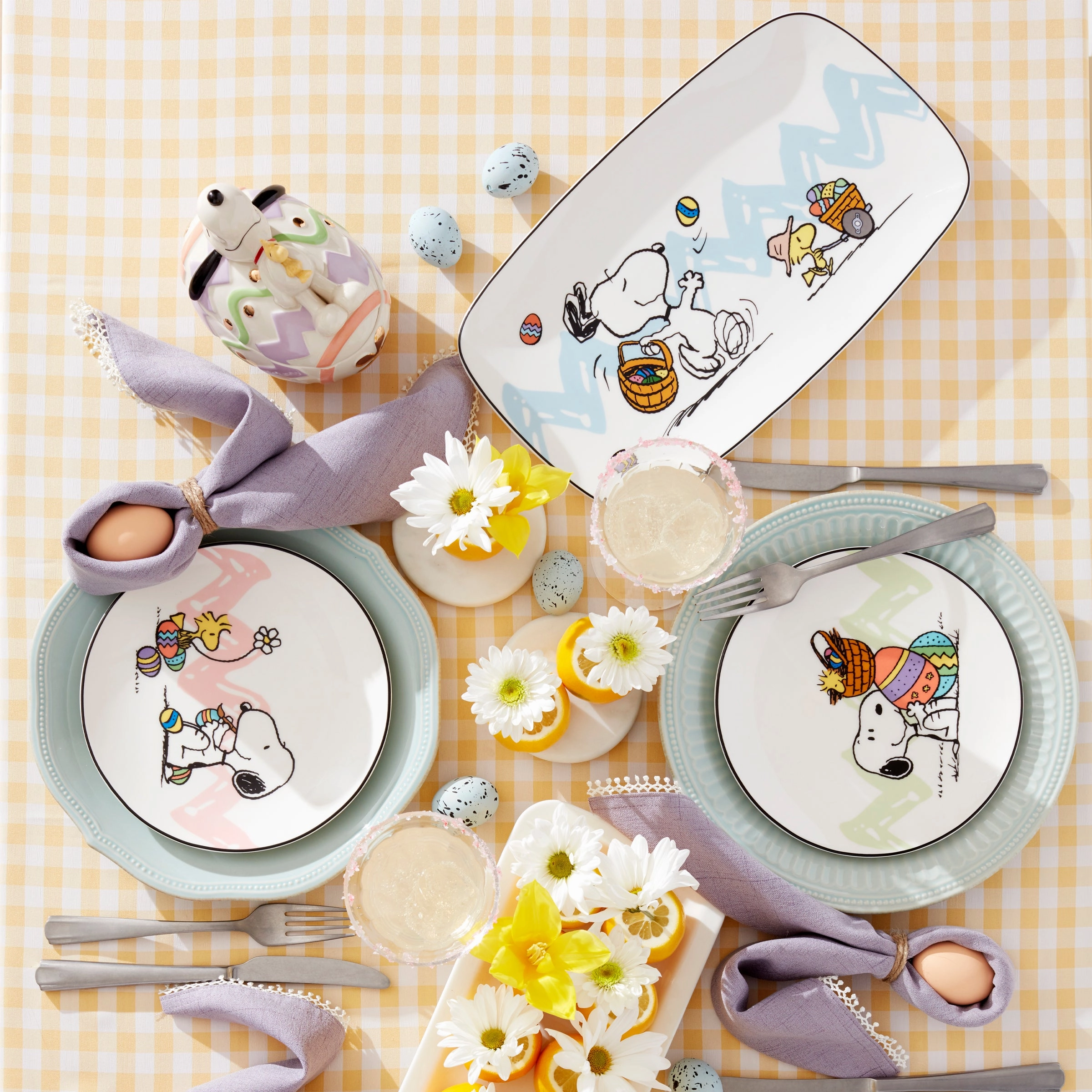 Snoopy Easter Accent Plates - Set of 4