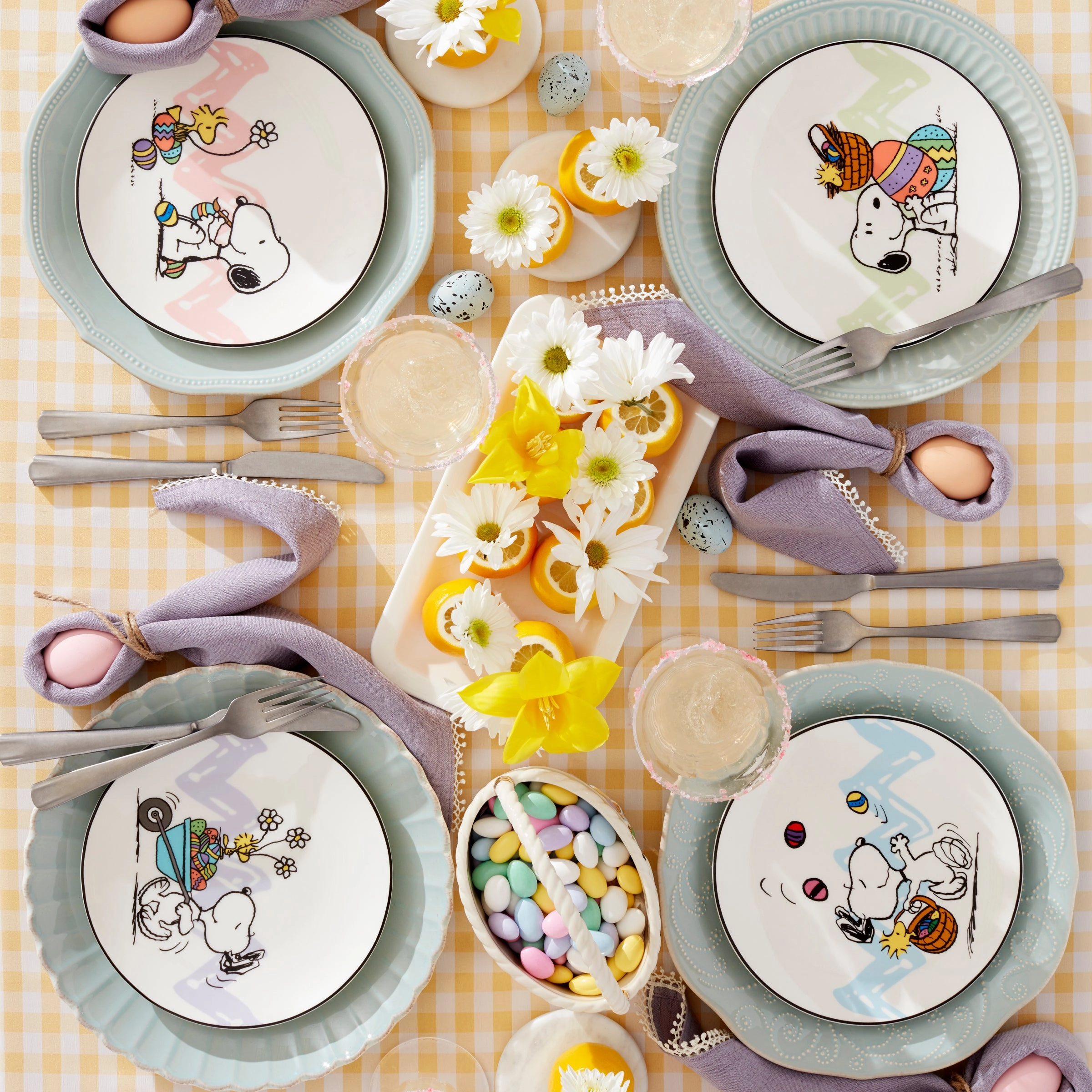 Snoopy Easter Accent Plates - Set of 4