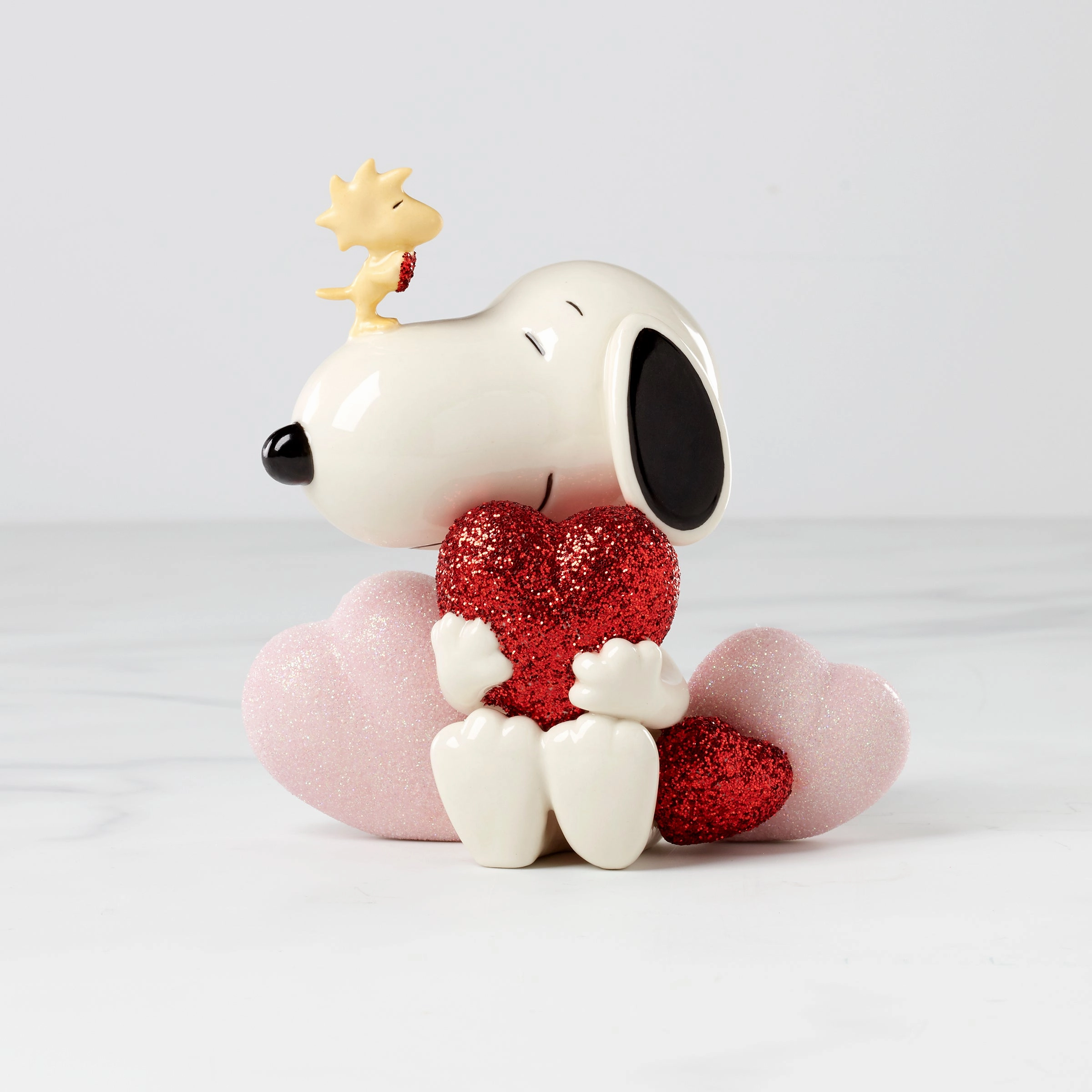 Snoopy Love Figurinevalentine's day decorations ,valentine's centerpiece 
