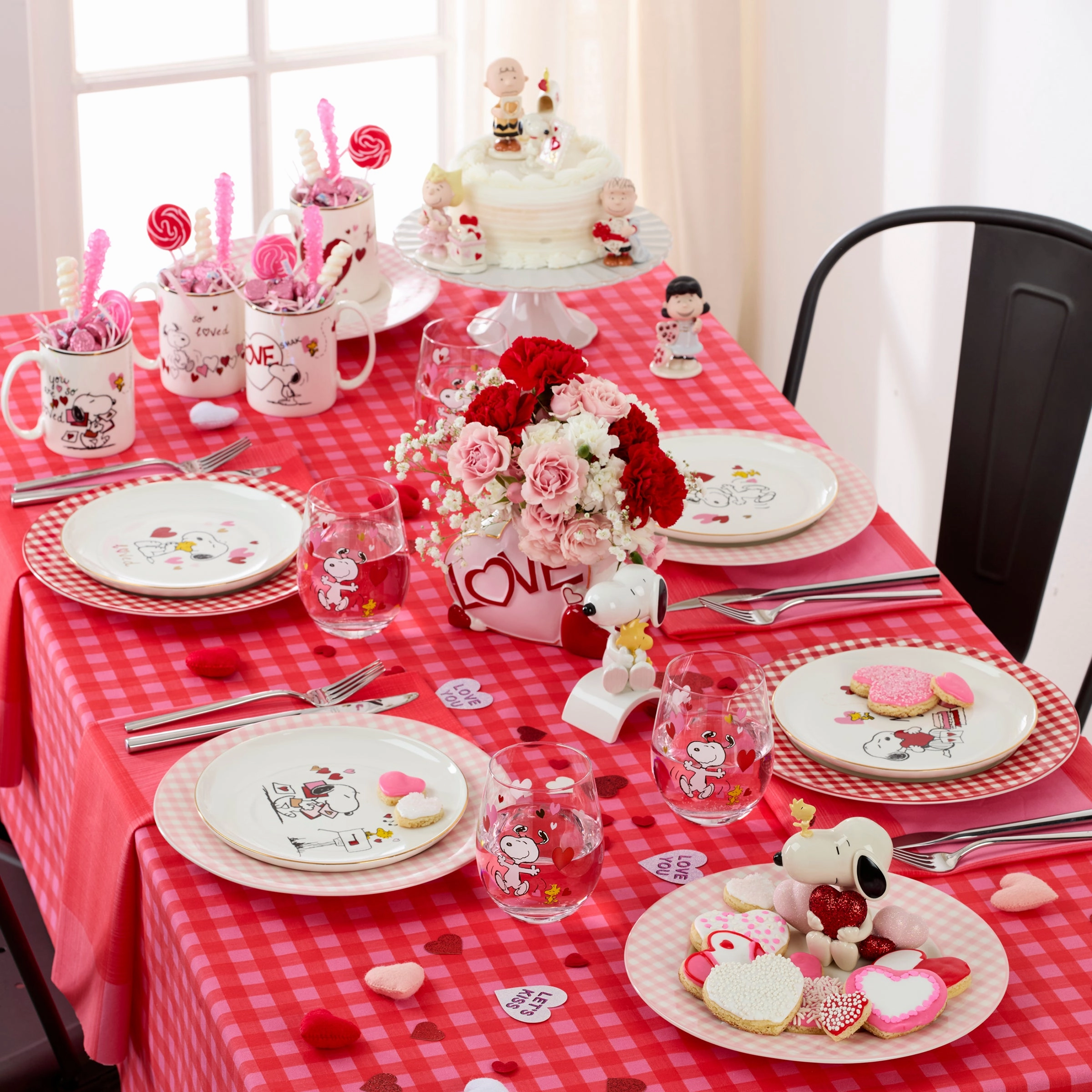 Snoopy Valentine's Day Accent Plates - Set of 4