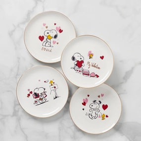 Snoopy Valentine's Day Accent Plates - Set of 4valentine's day decorations ,valentine's centerpiece 