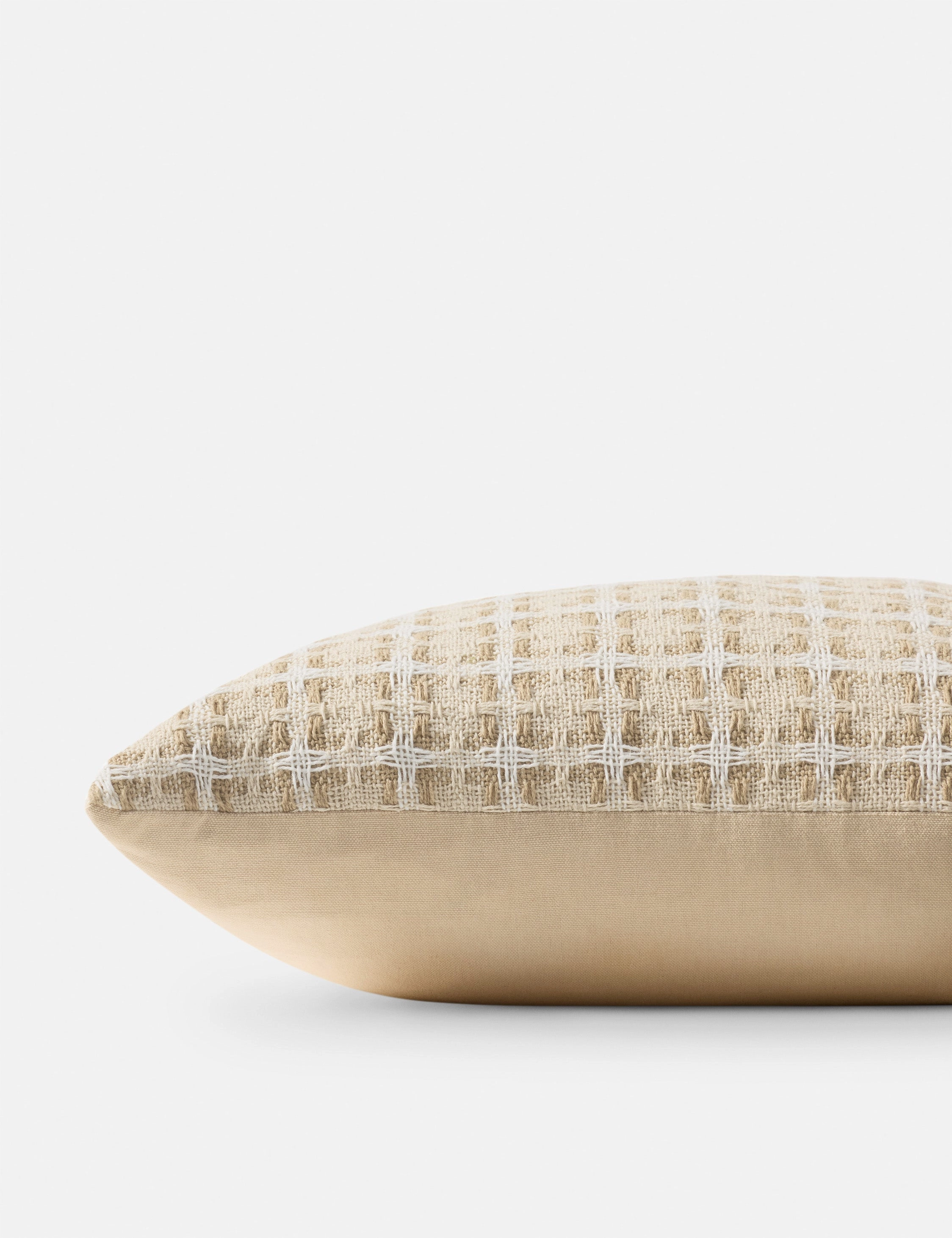 Solbrook Pillow