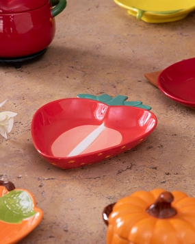 Strawberry Serving Plattermodern kitchen decor ,kitchen dinner set ,dinnerware 