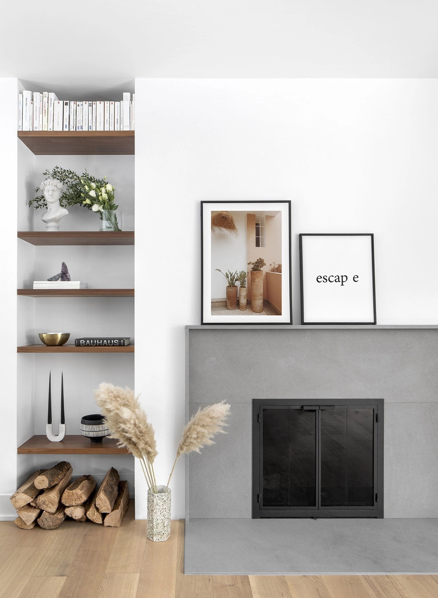 Terracotta, Poster