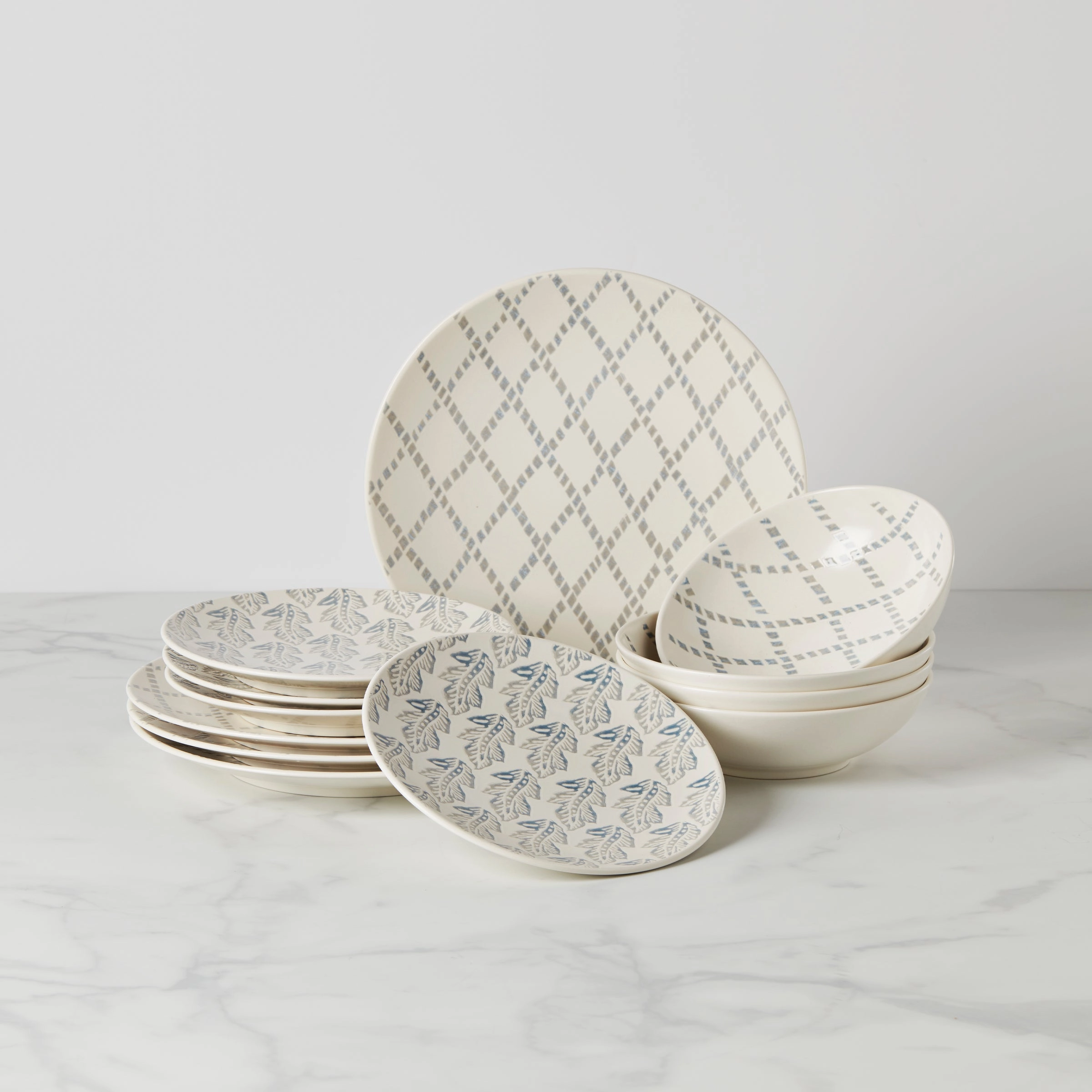 Textured Neutrals Chambray 12-Piece Setmodern kitchen decor ,kitchen dinner set ,dinnerware 