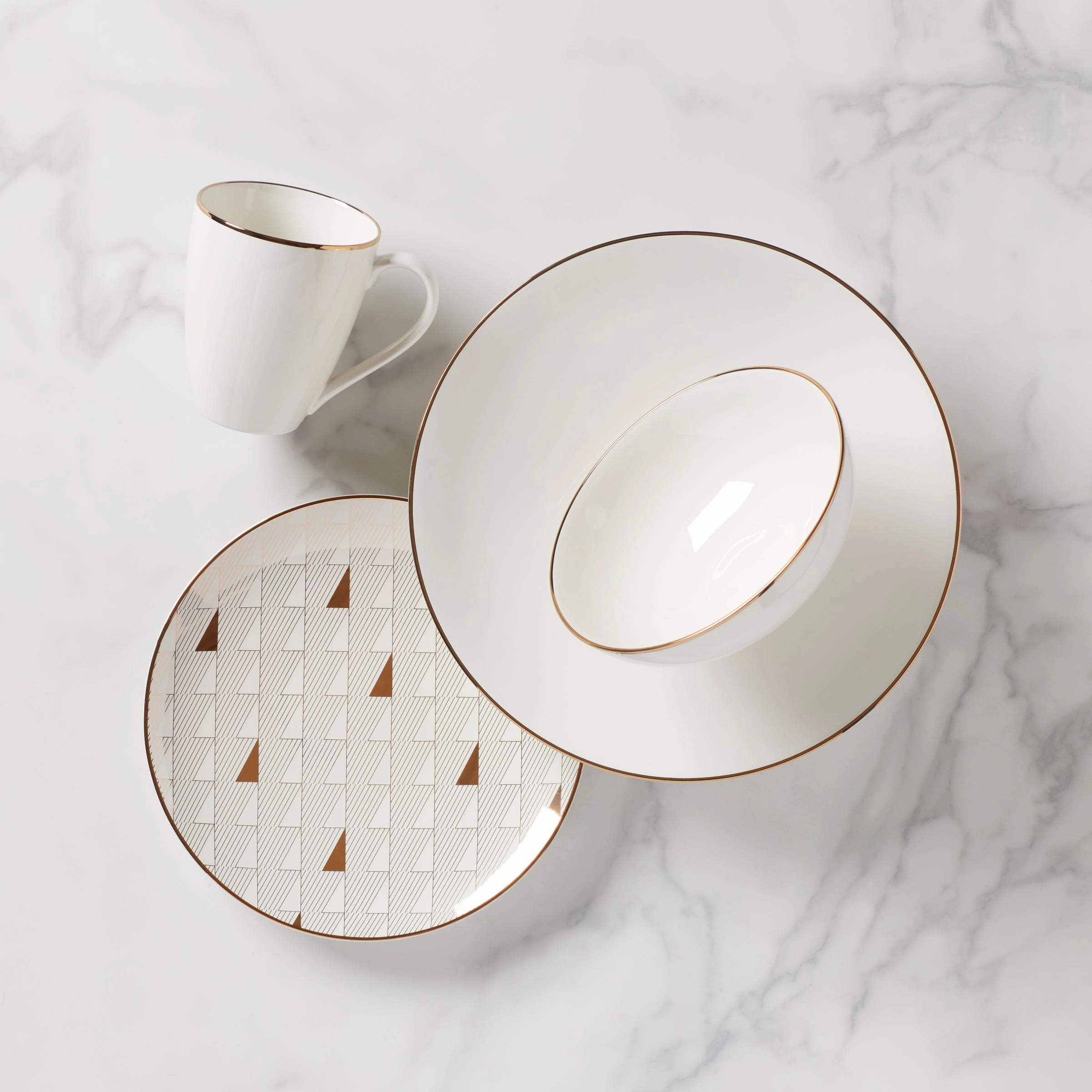 Trianna White 4-Piece Place Settingmodern kitchen decor ,kitchen dinner set ,dinnerware 