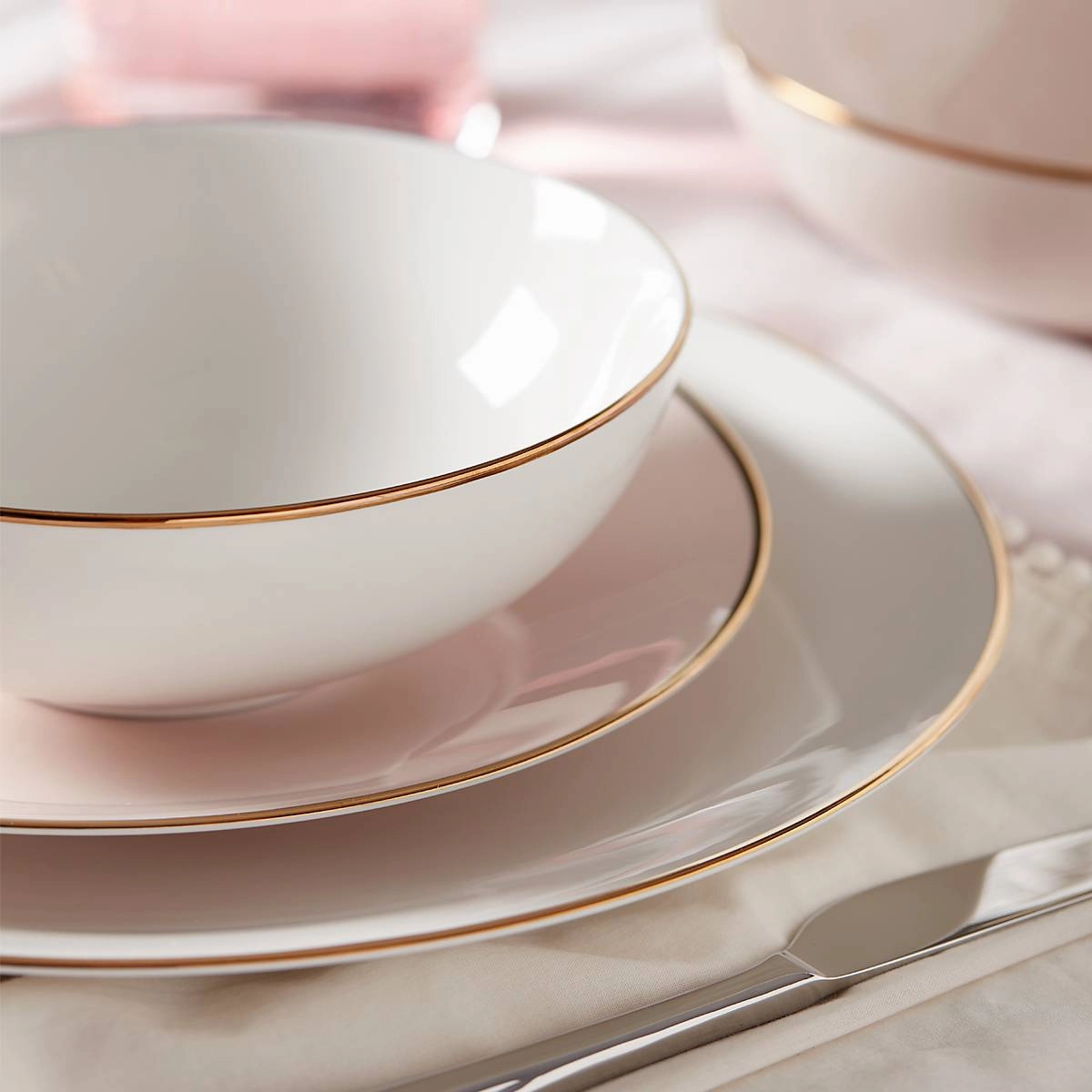 Trianna White Dinner Plate